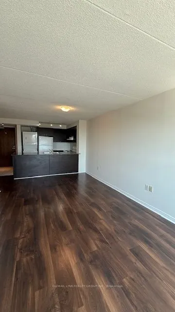 4600 steeles Avenue E, #605