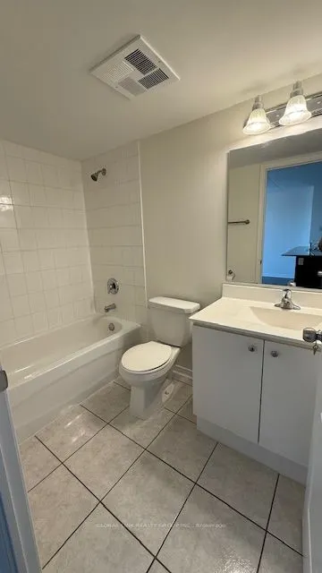 4600 steeles Avenue E, #605