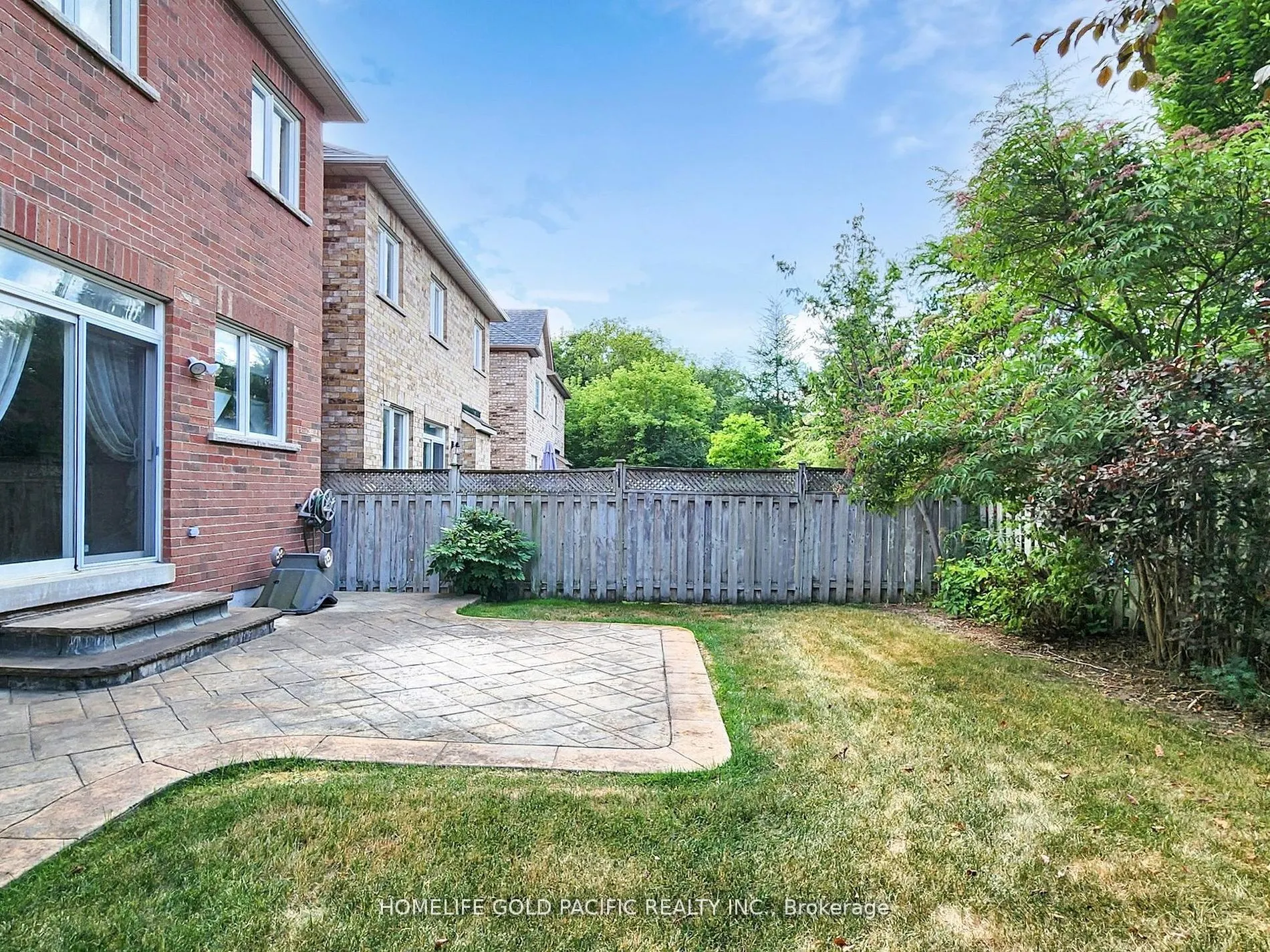 51 Winter Creek Crescent
