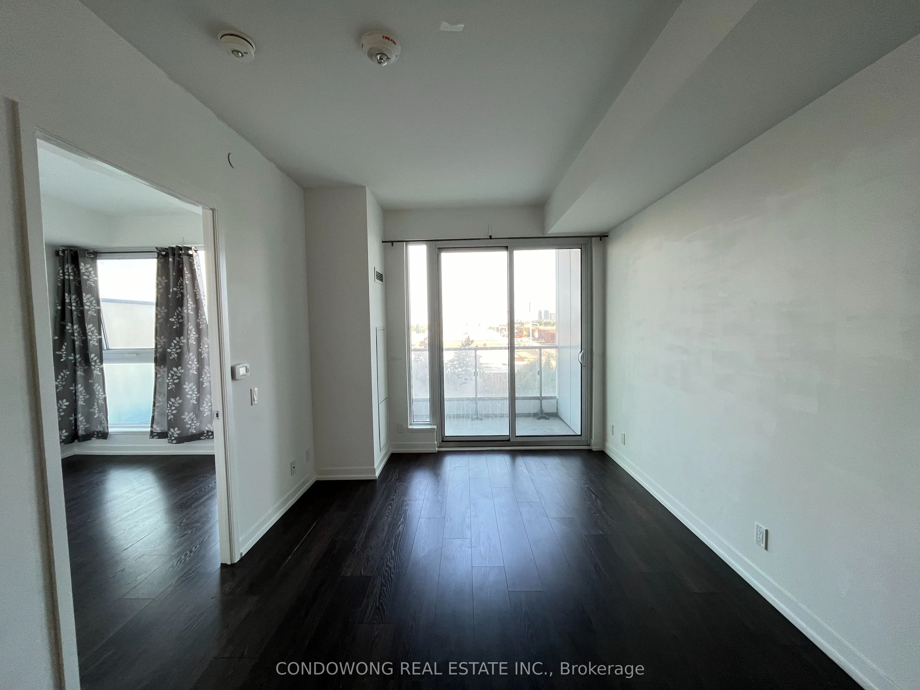898 Portage Parkway, #507