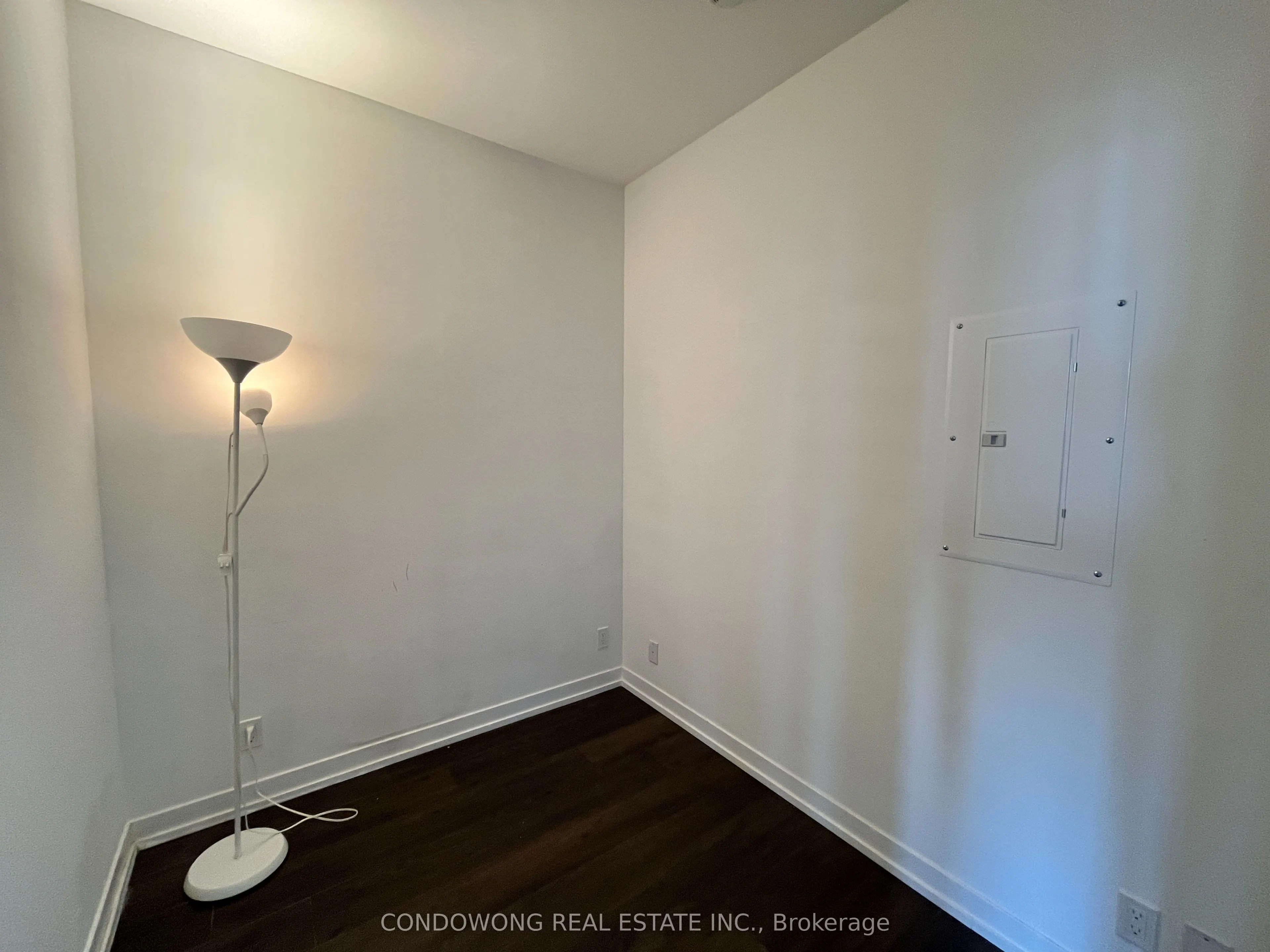 898 Portage Parkway, #507