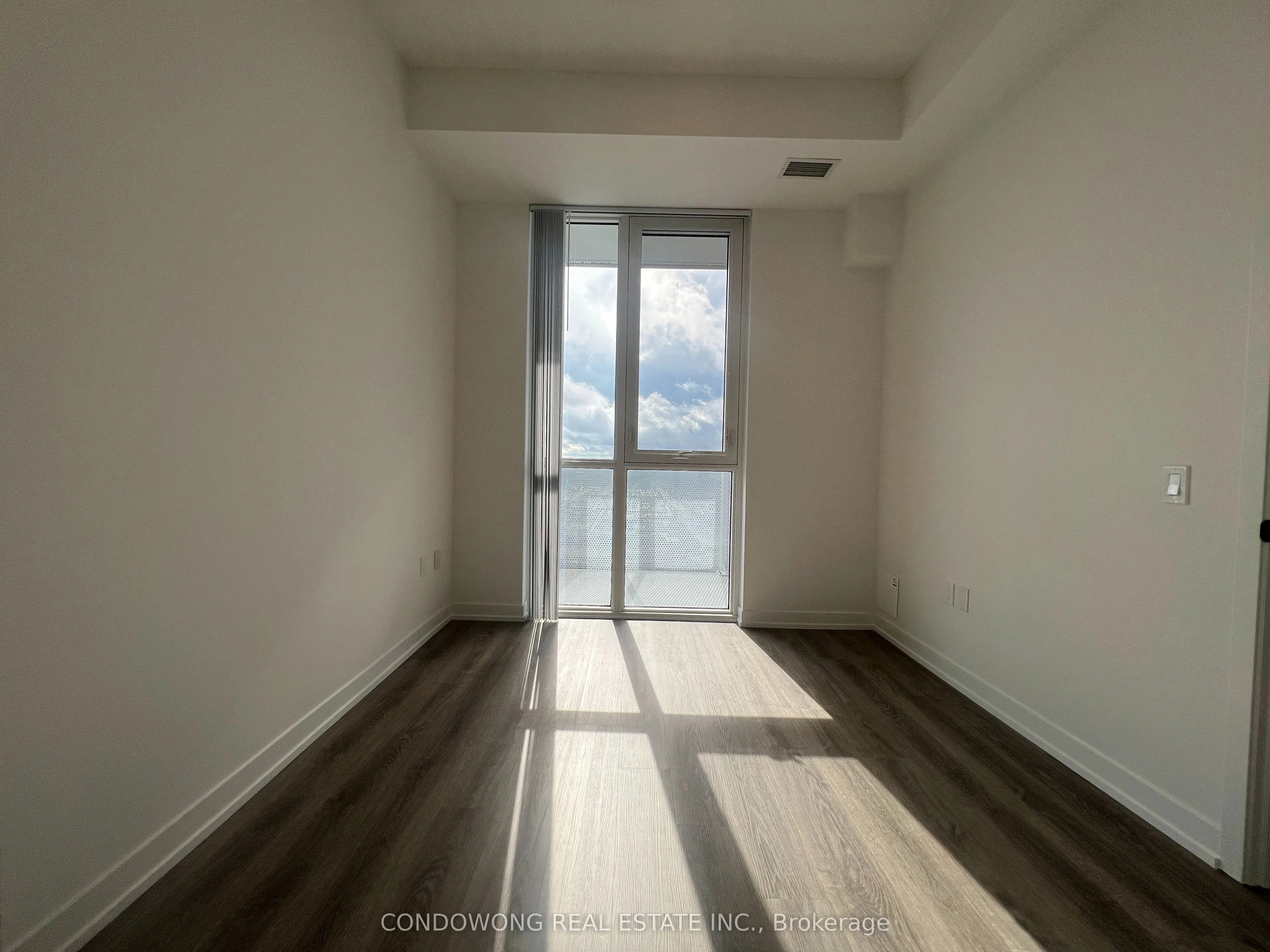 195 Commerce Street, #5307
