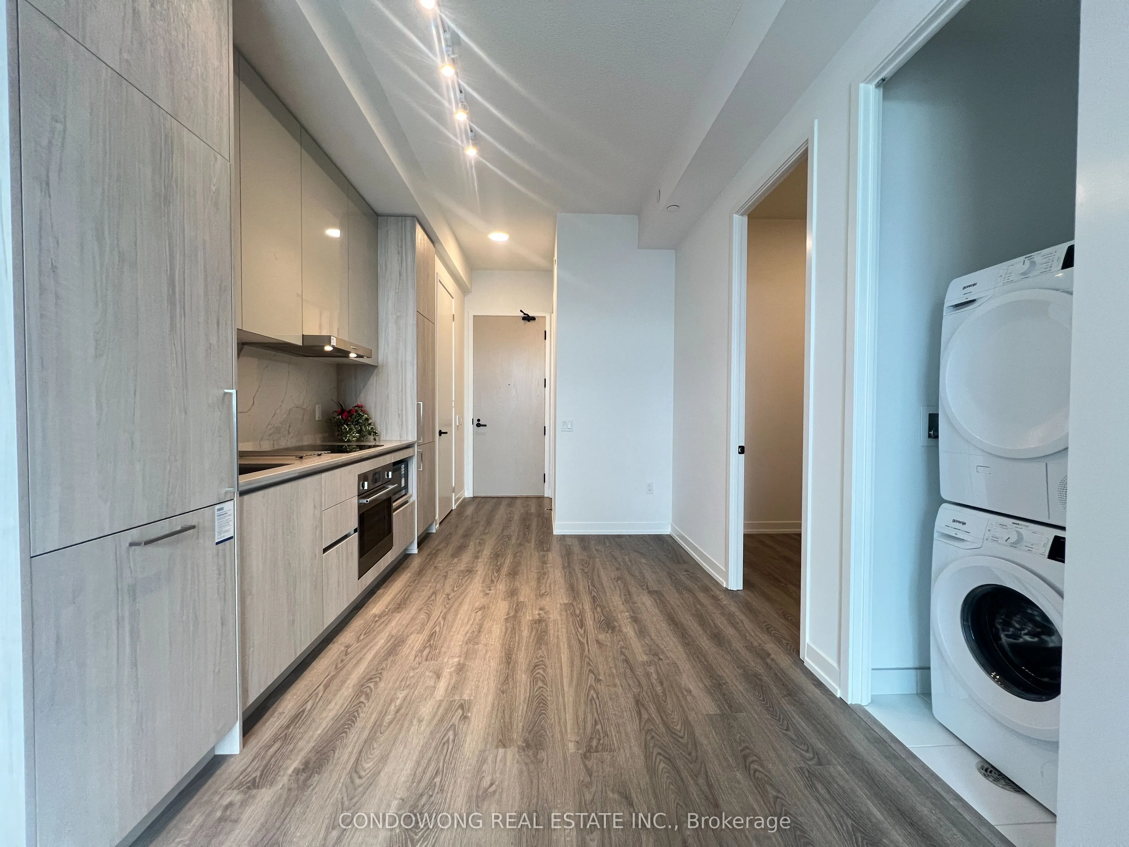 195 Commerce Street, #5307