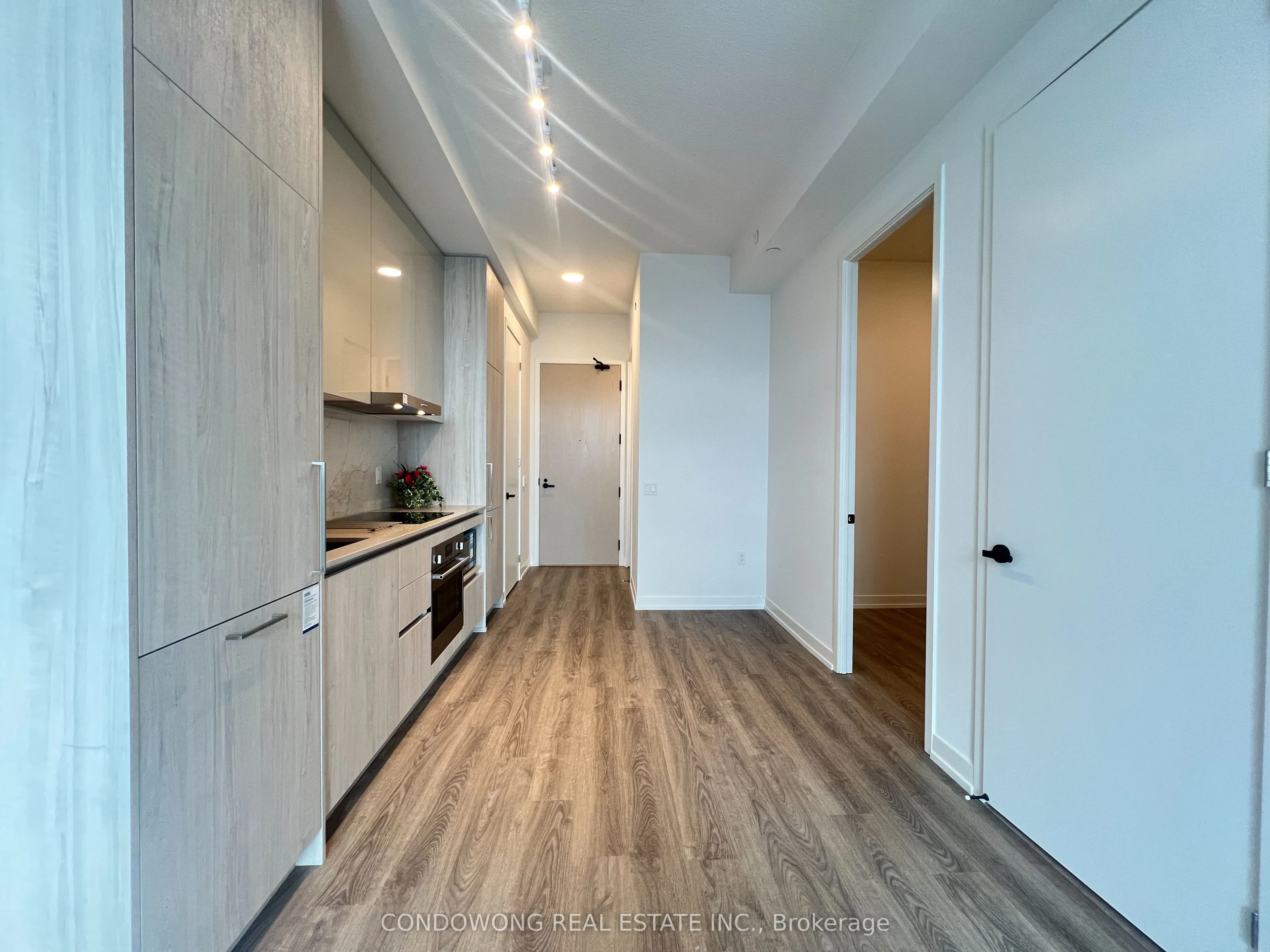 195 Commerce Street, #5307