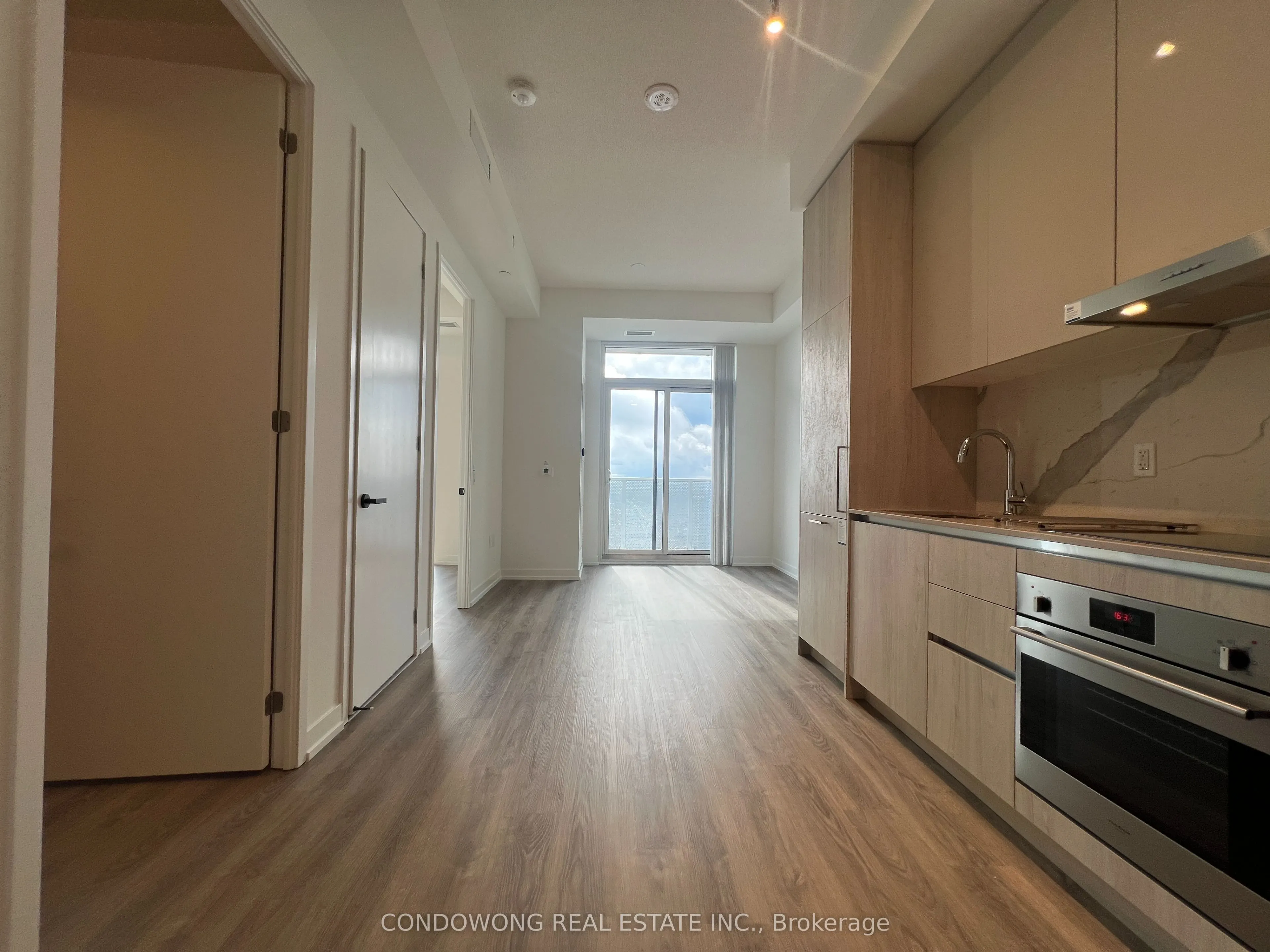 195 Commerce Street, #5307