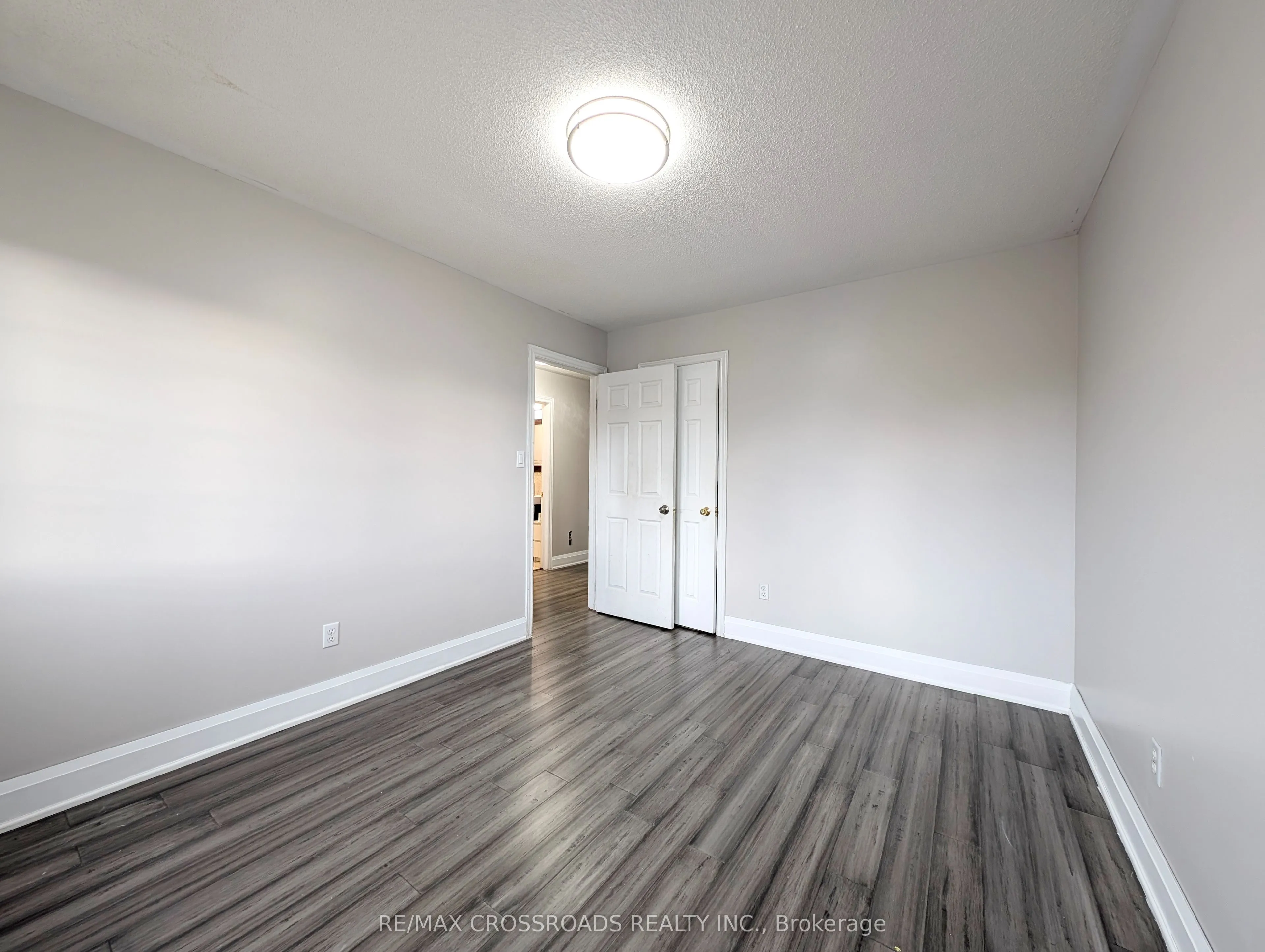 37 Pamgrey Road, #Main