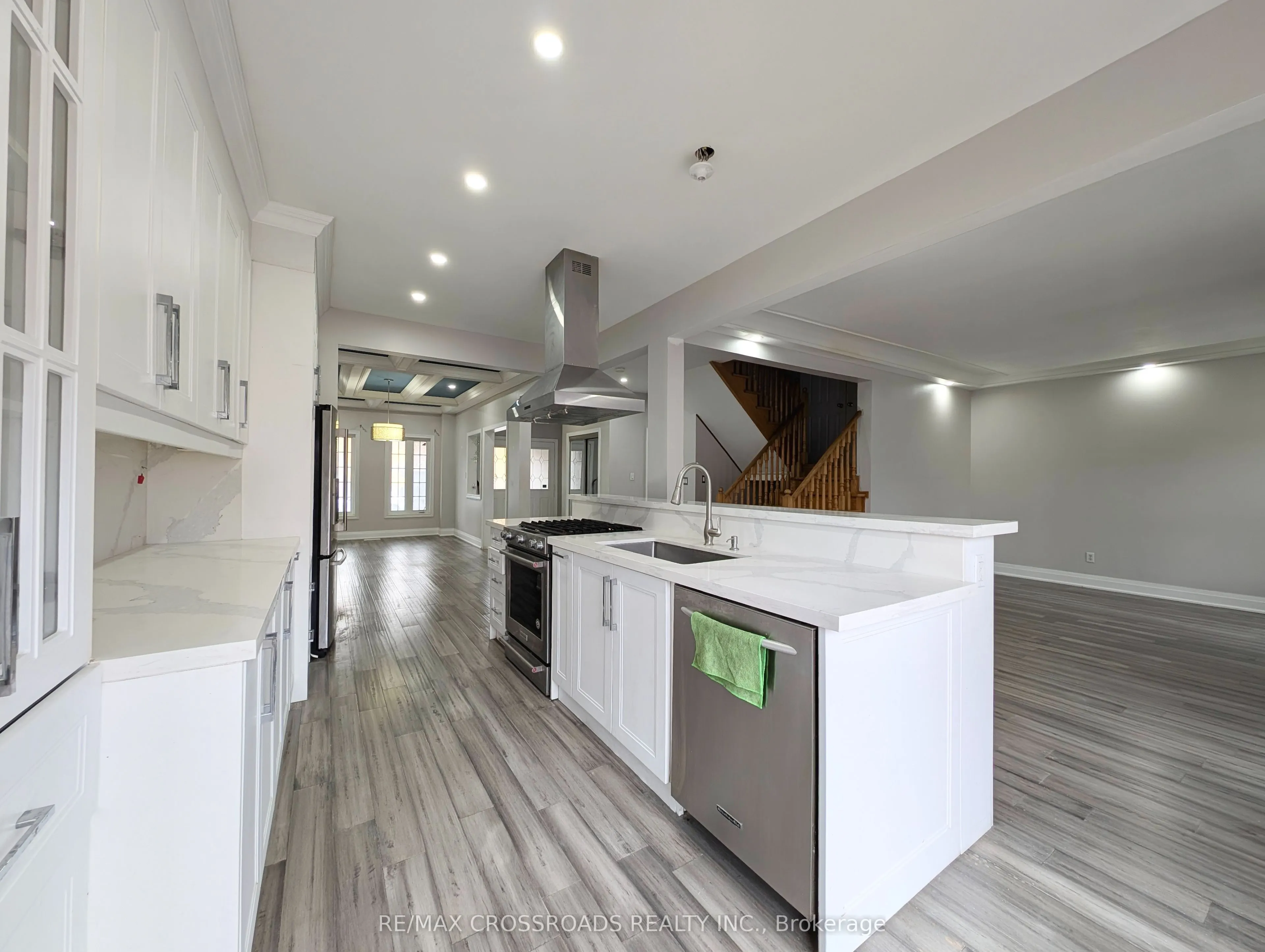 37 Pamgrey Road, #Main