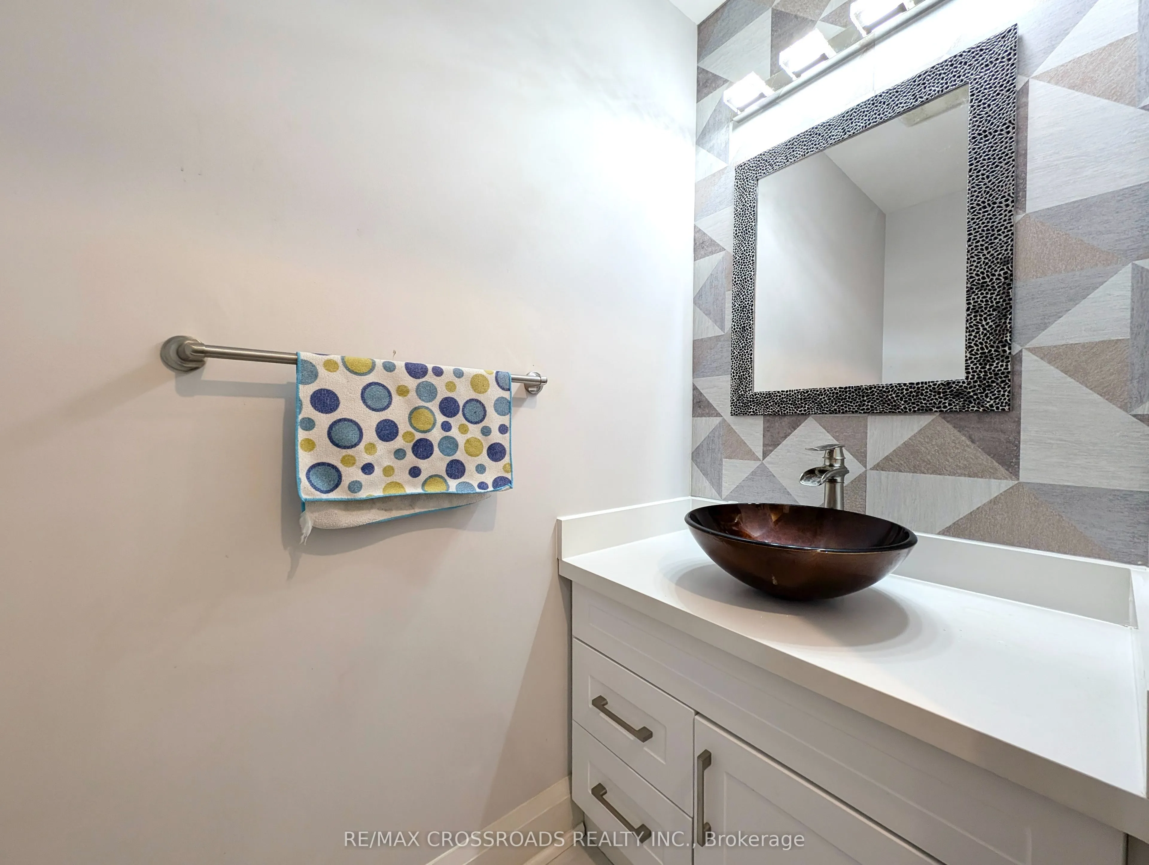 37 Pamgrey Road, #Main