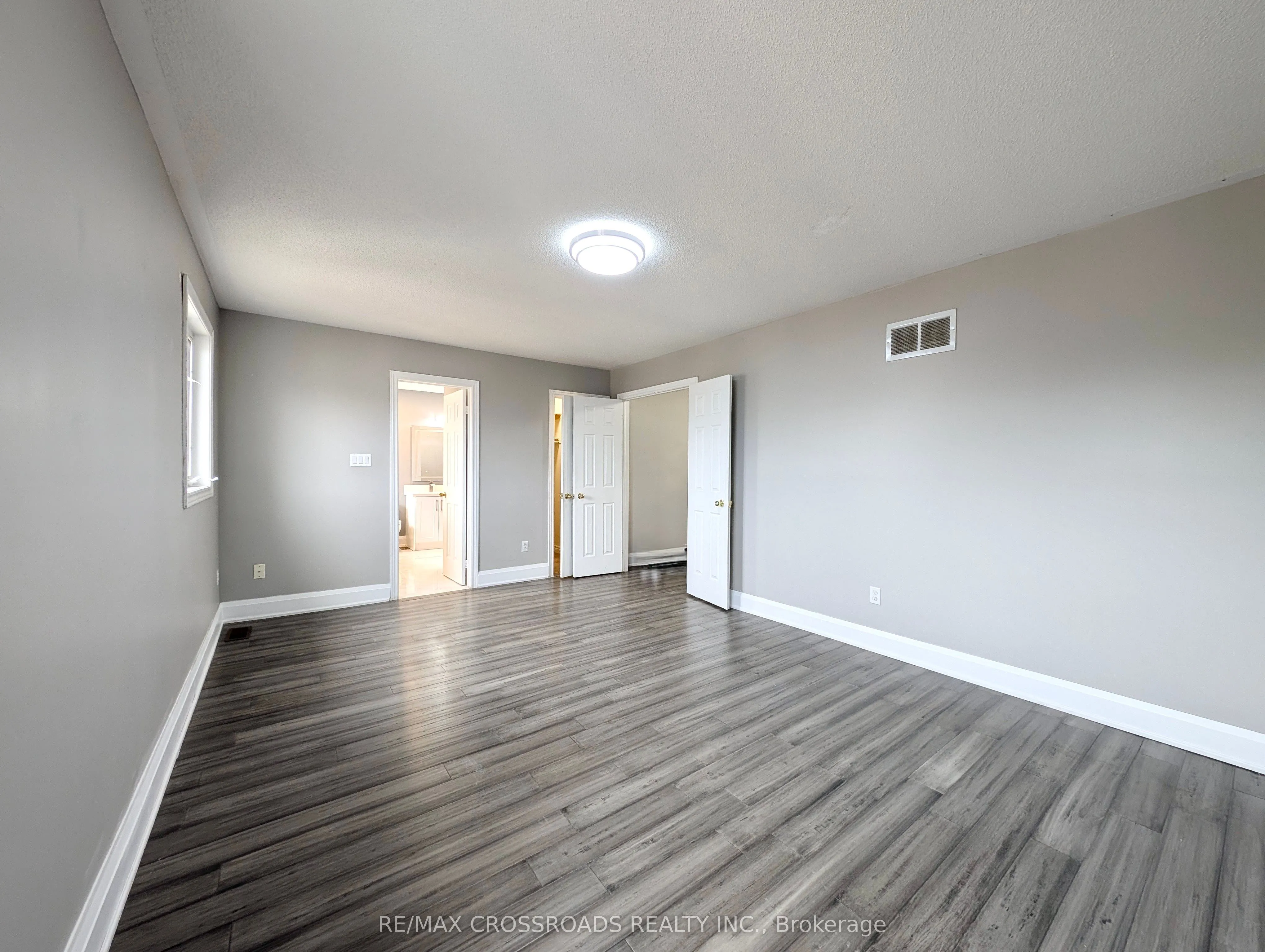 37 Pamgrey Road, #Main