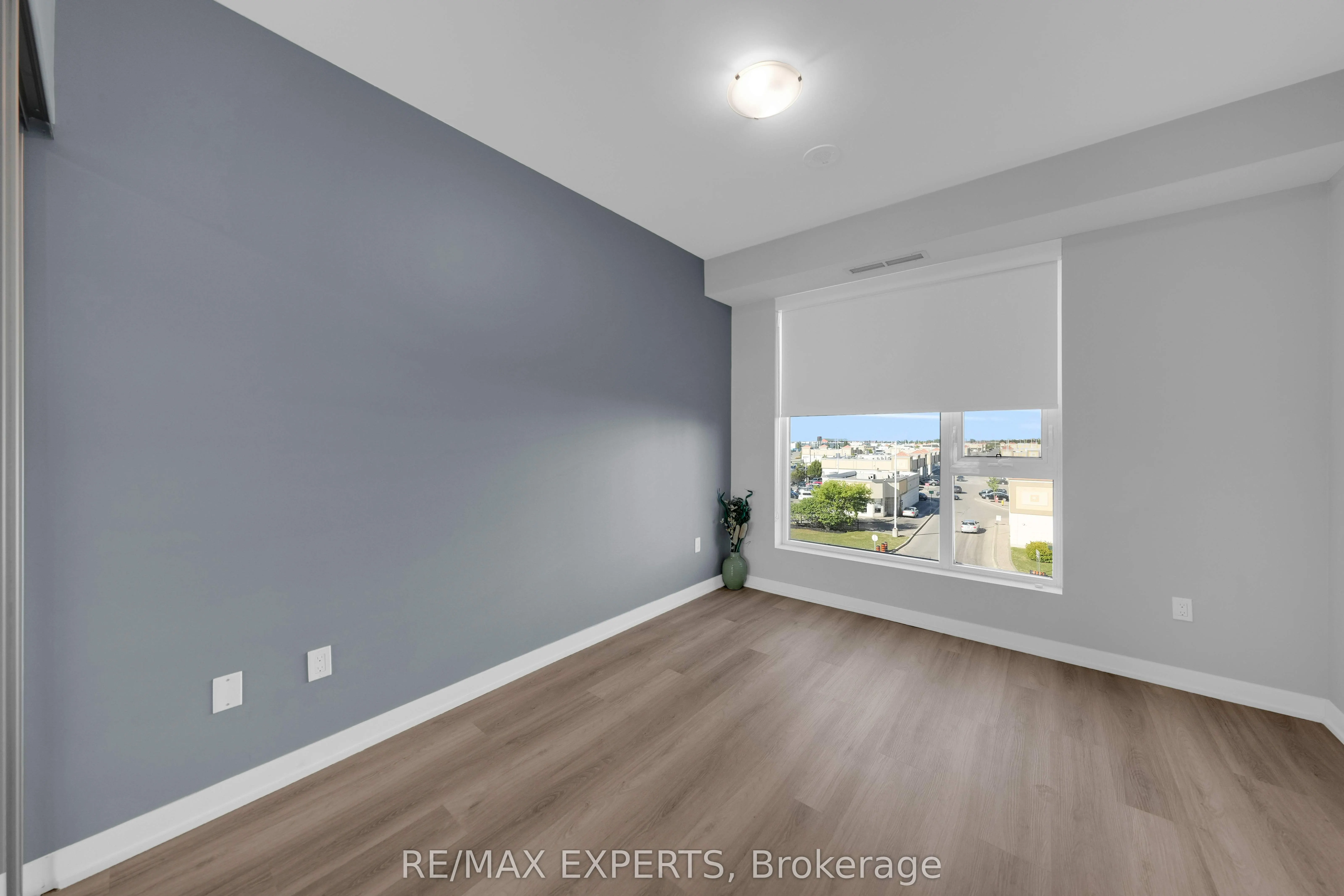 10 Abeja Street, #424