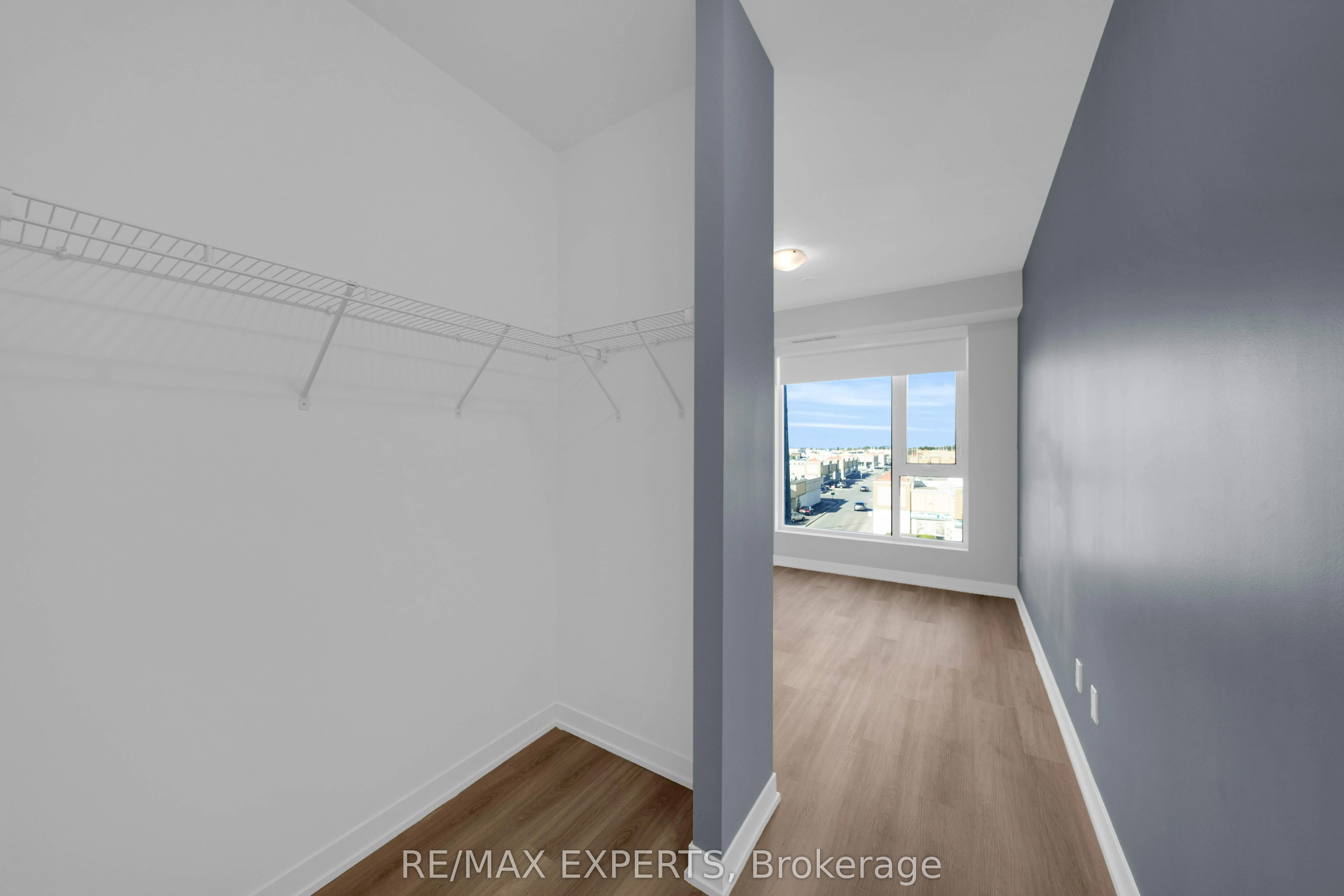 10 Abeja Street, #424