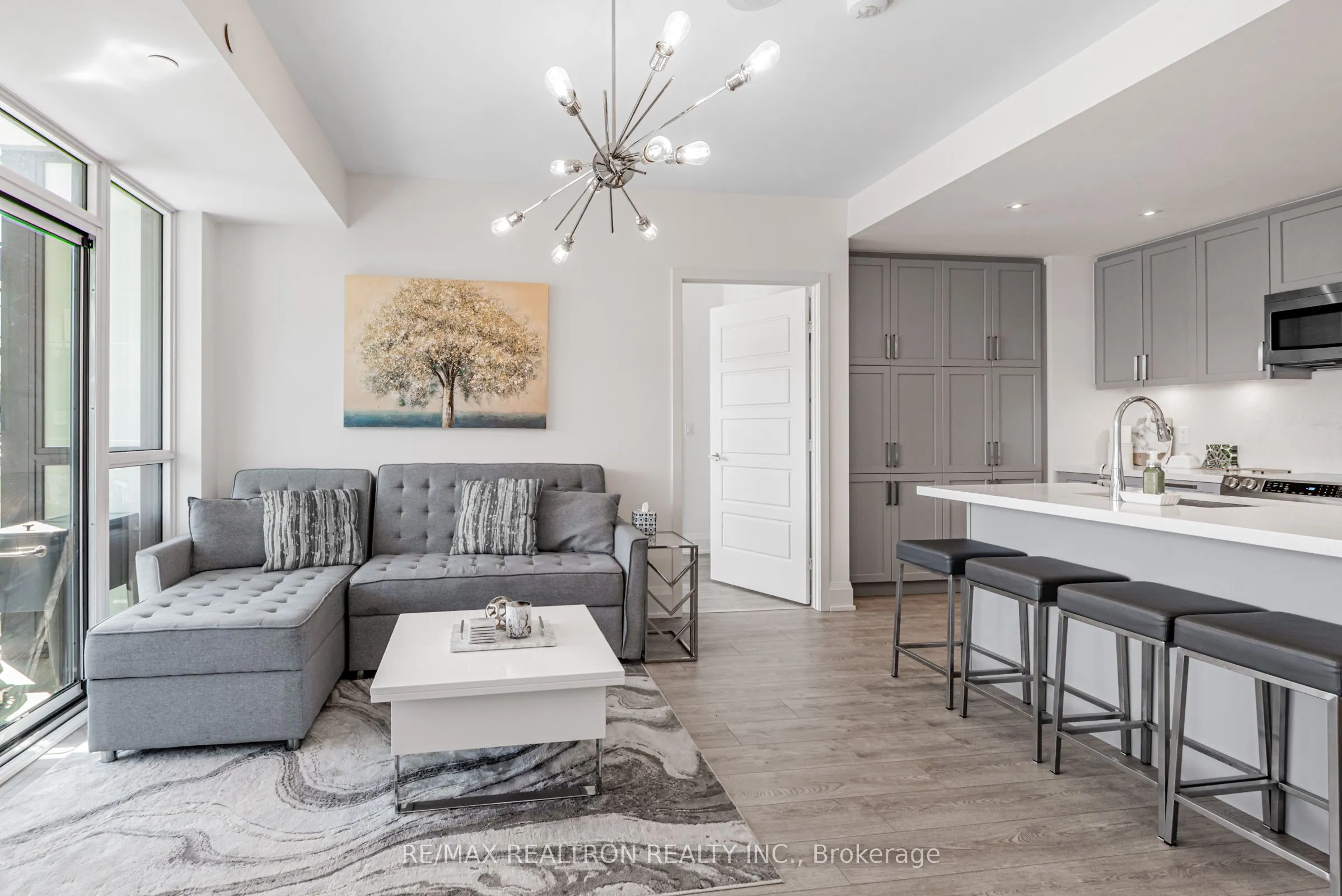 375 Sea Ray Avenue, #303
