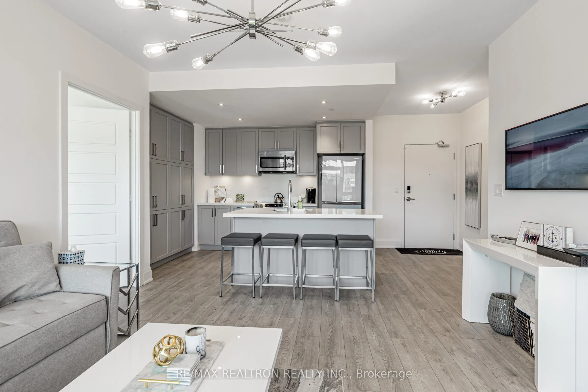 375 Sea Ray Avenue, #303