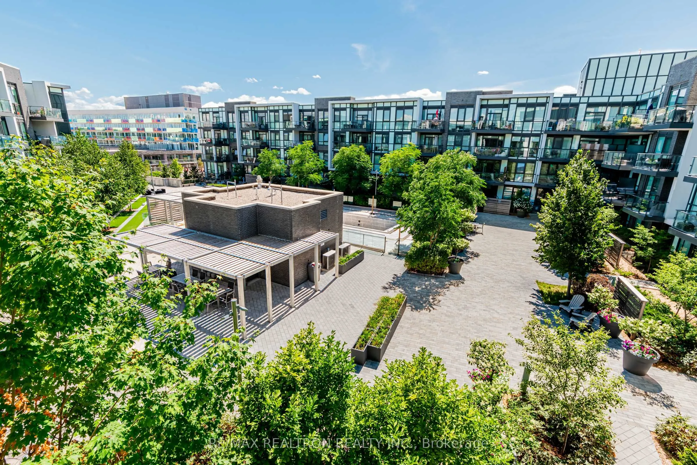 375 Sea Ray Avenue, #303