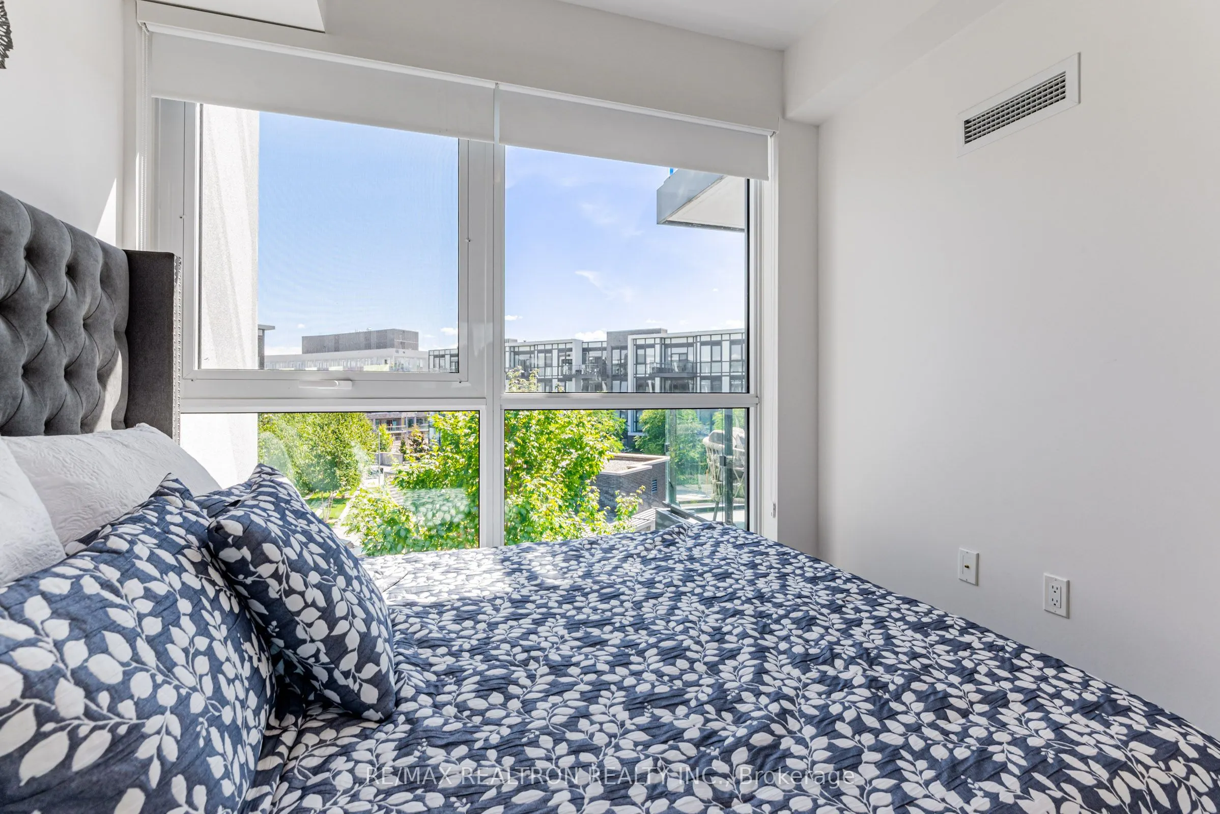 375 Sea Ray Avenue, #303