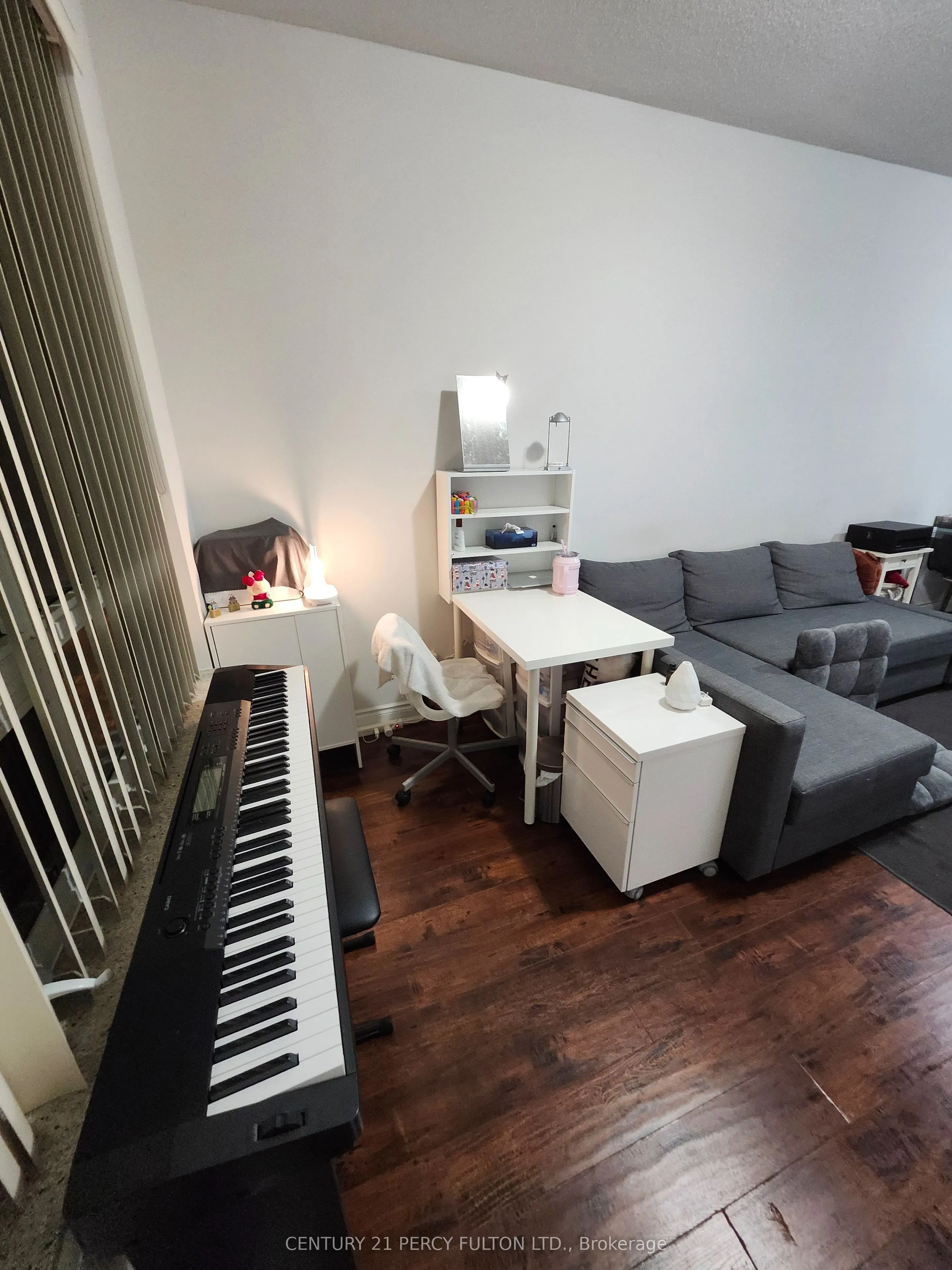 60 South Town Centre Boulevard, #1209