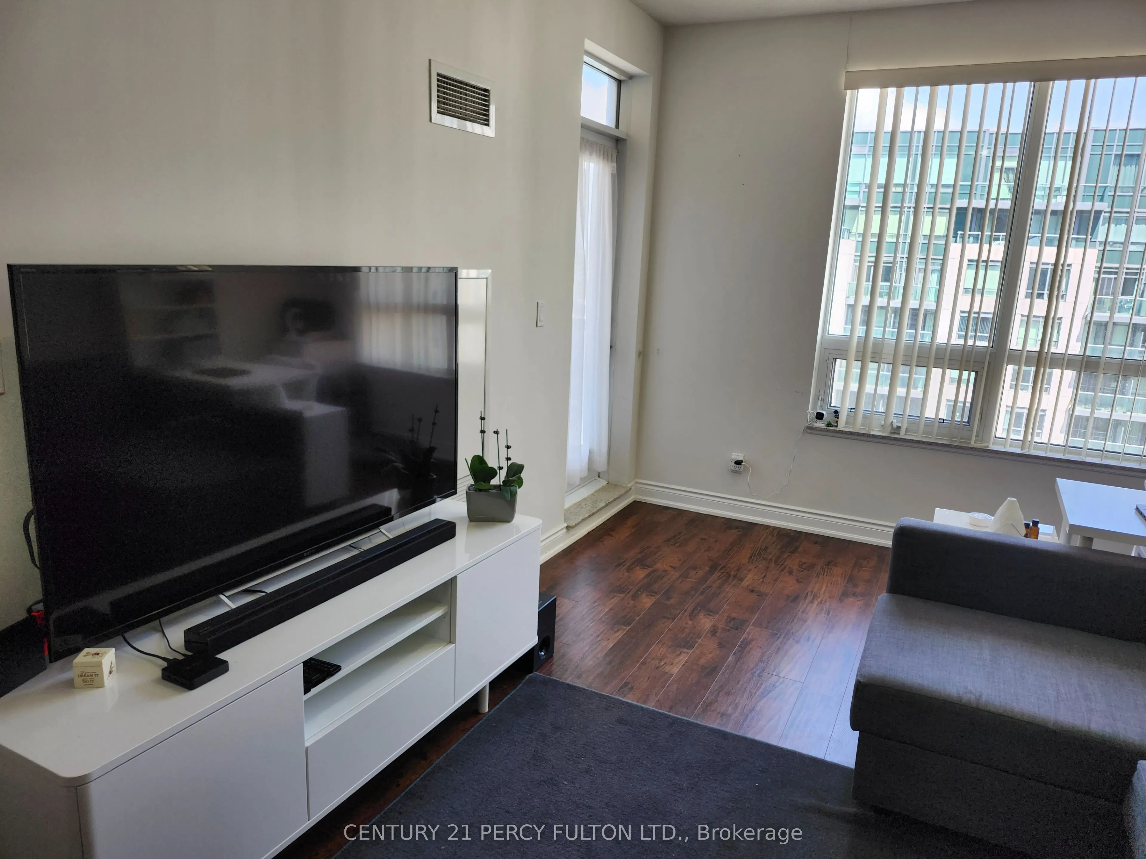 60 South Town Centre Boulevard, #1209