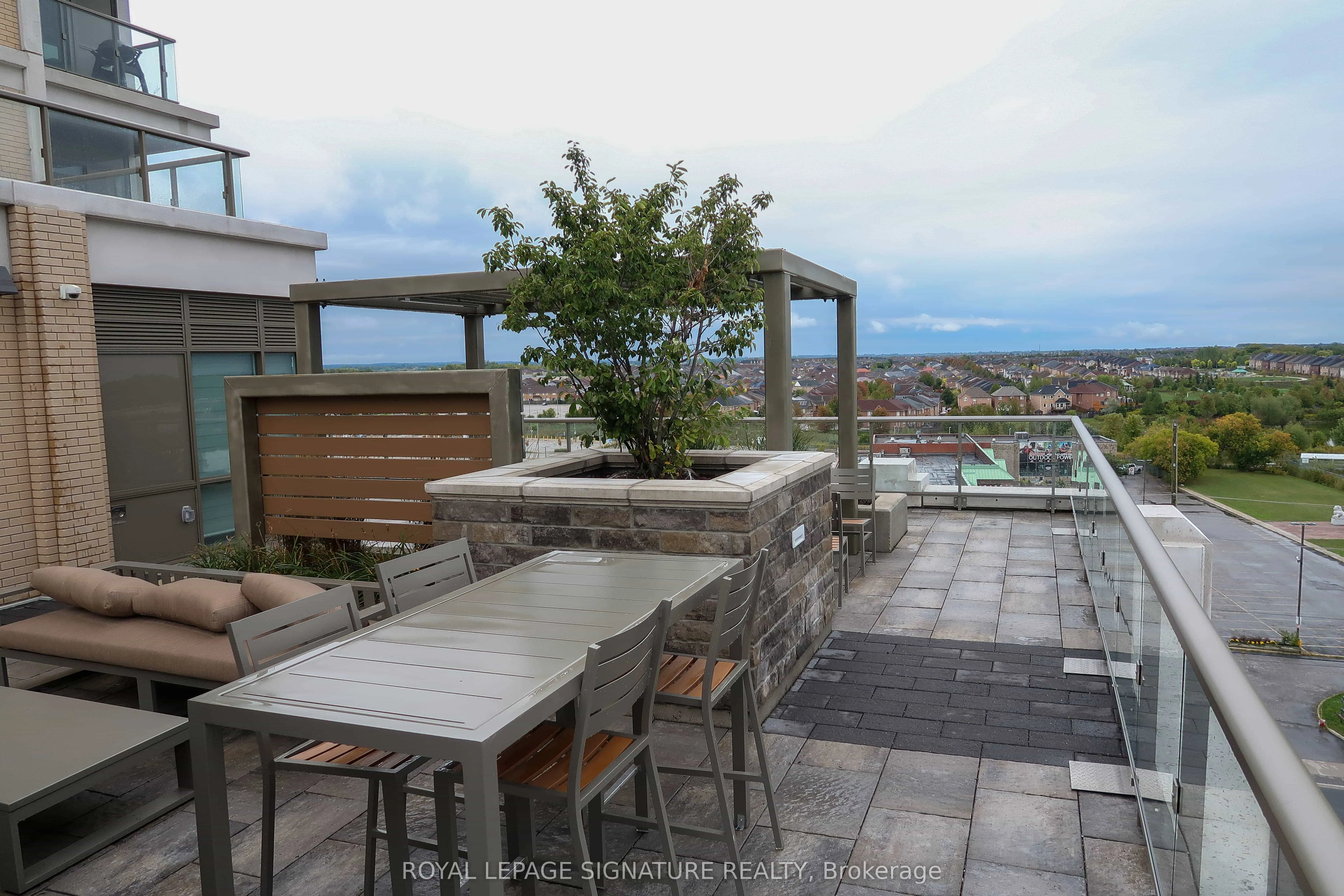 9560 Markham Road W, #1607