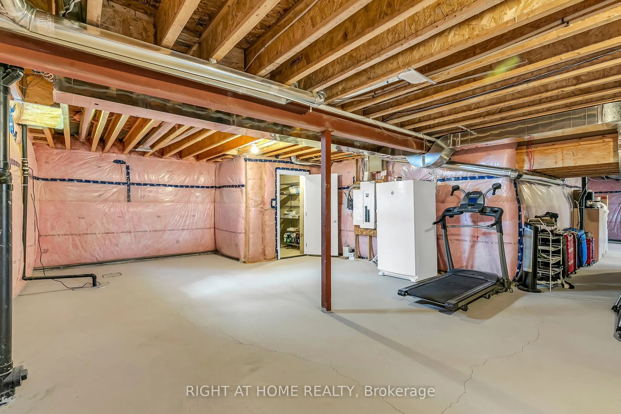 96 MARIGOLD Boulevard