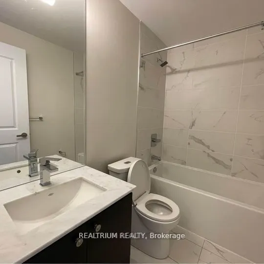 9075 Jane Street, #1207