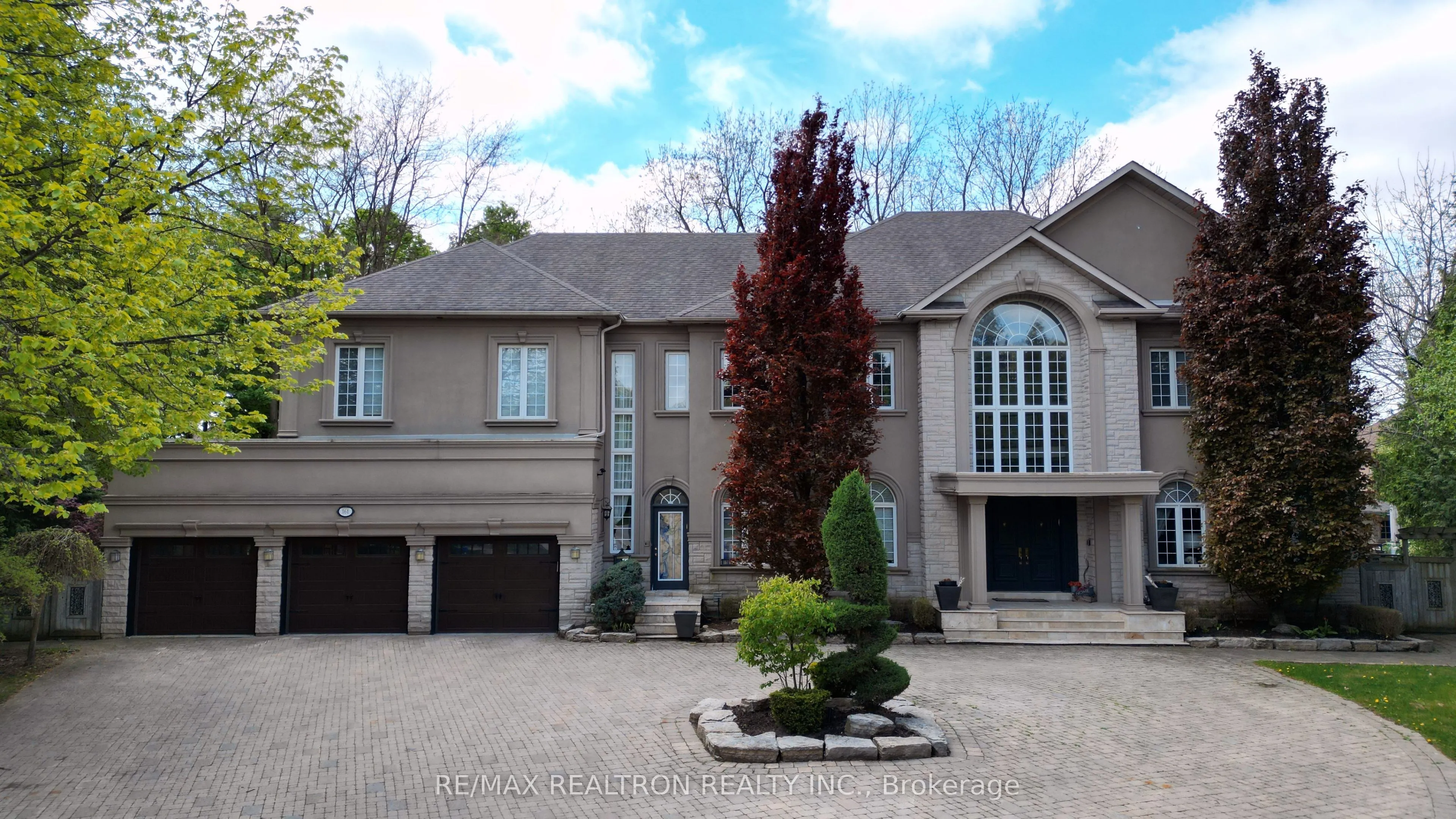 161 Renaissance Court