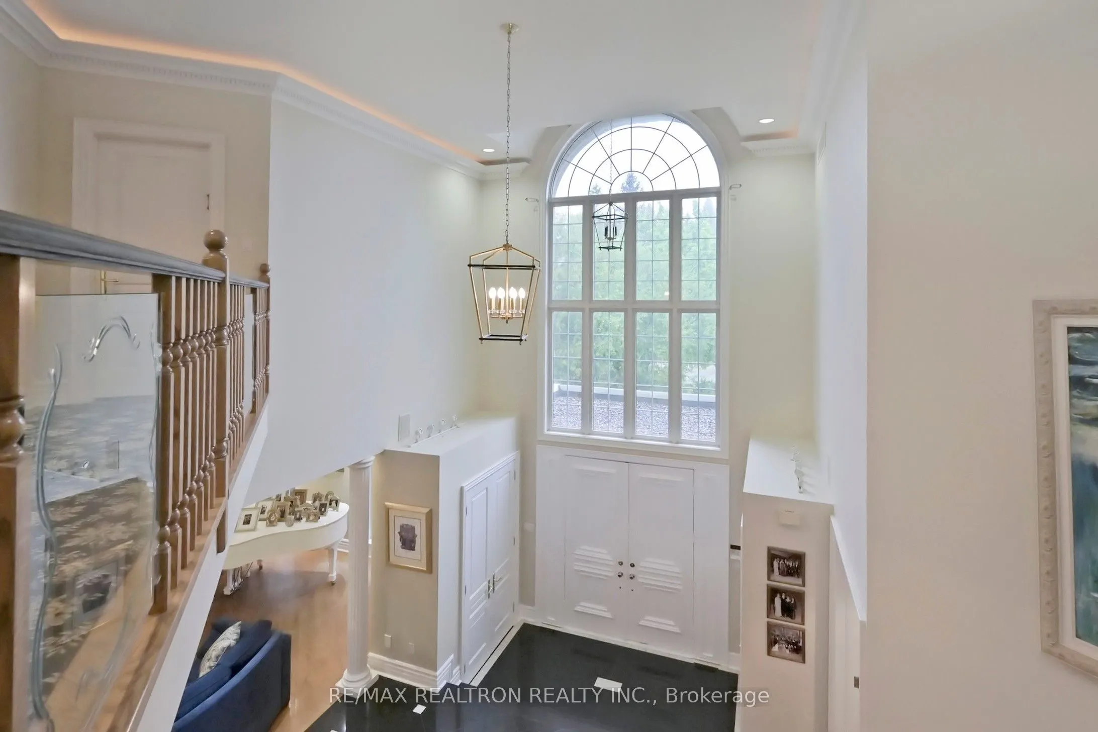 161 Renaissance Court