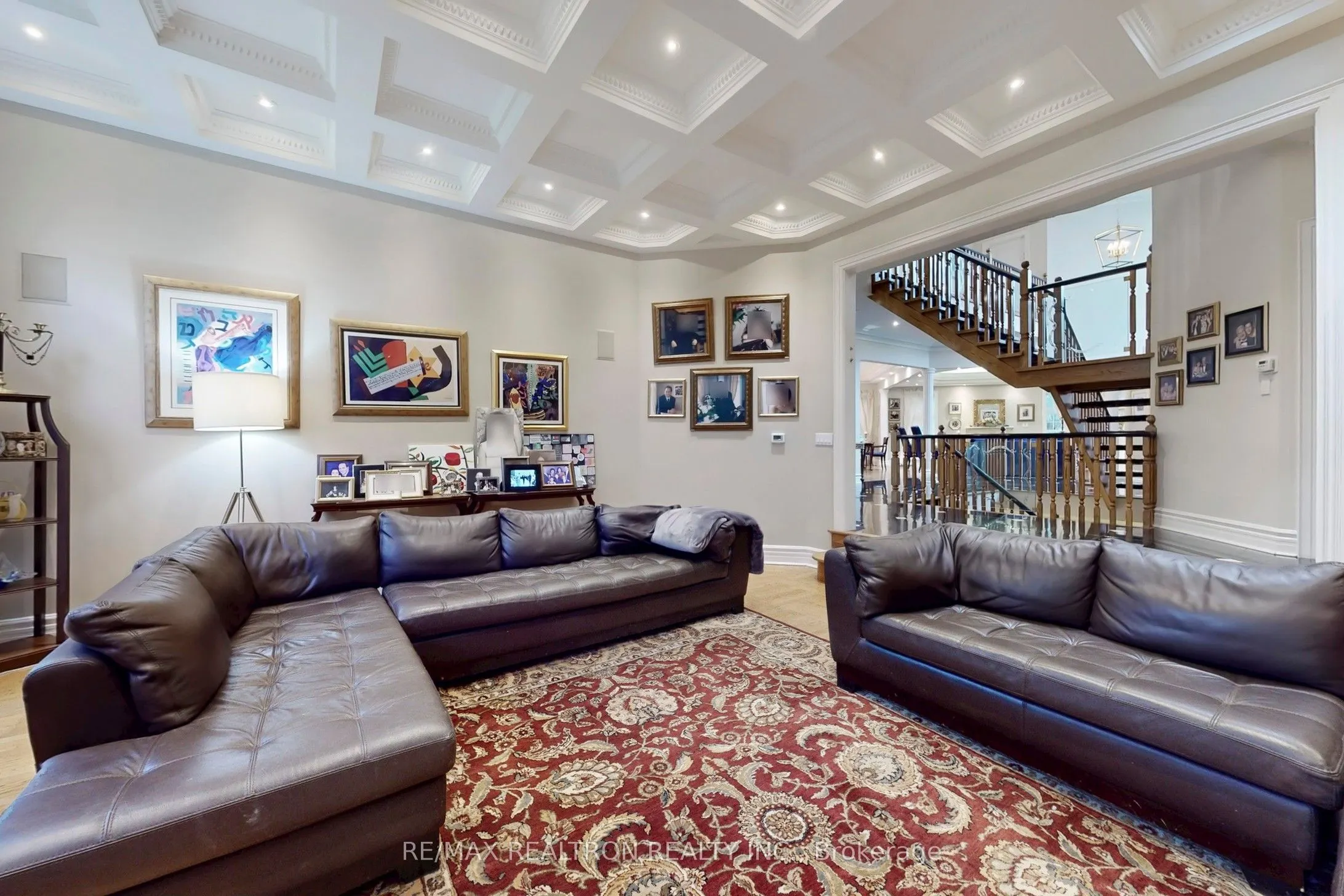 161 Renaissance Court