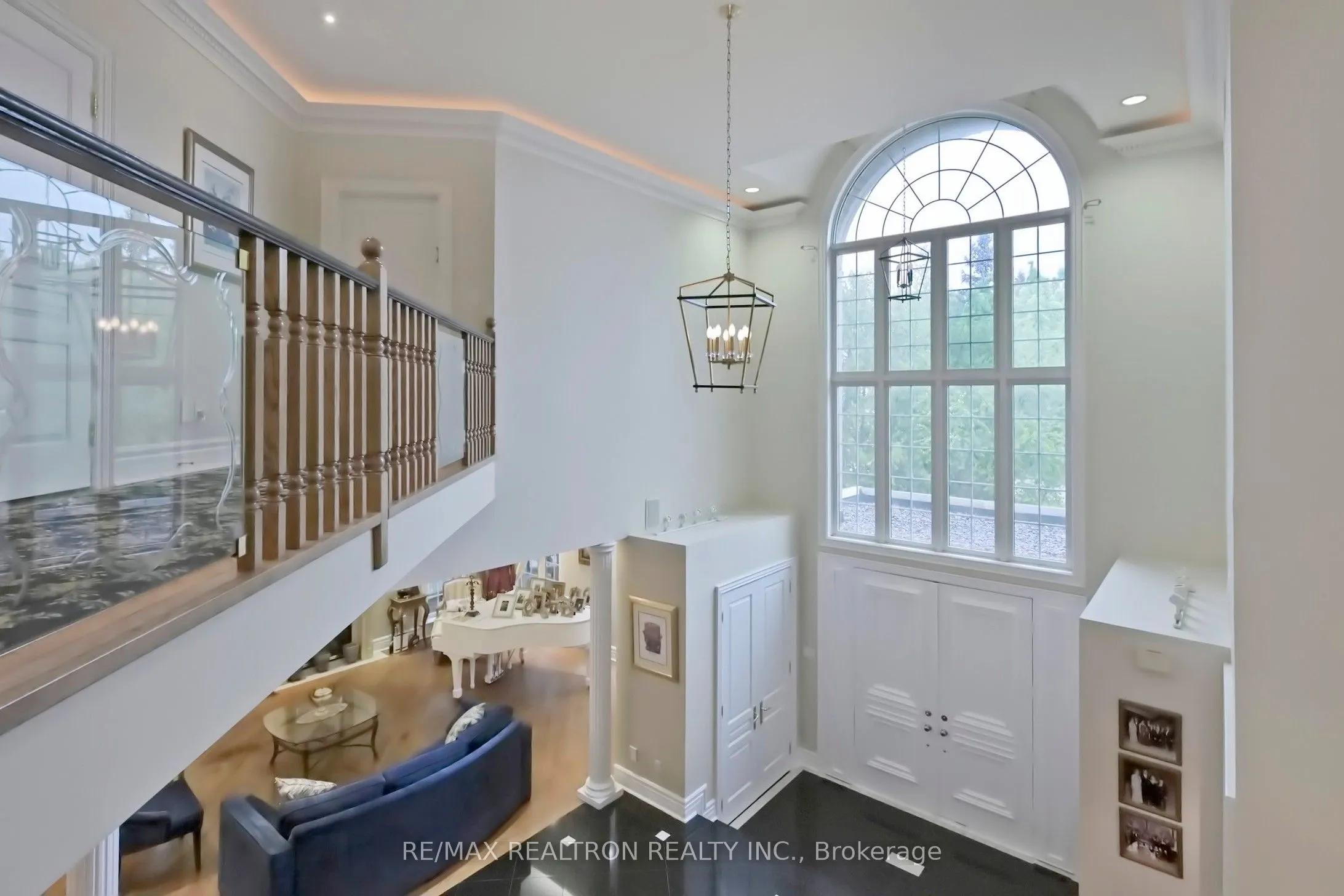 161 Renaissance Court