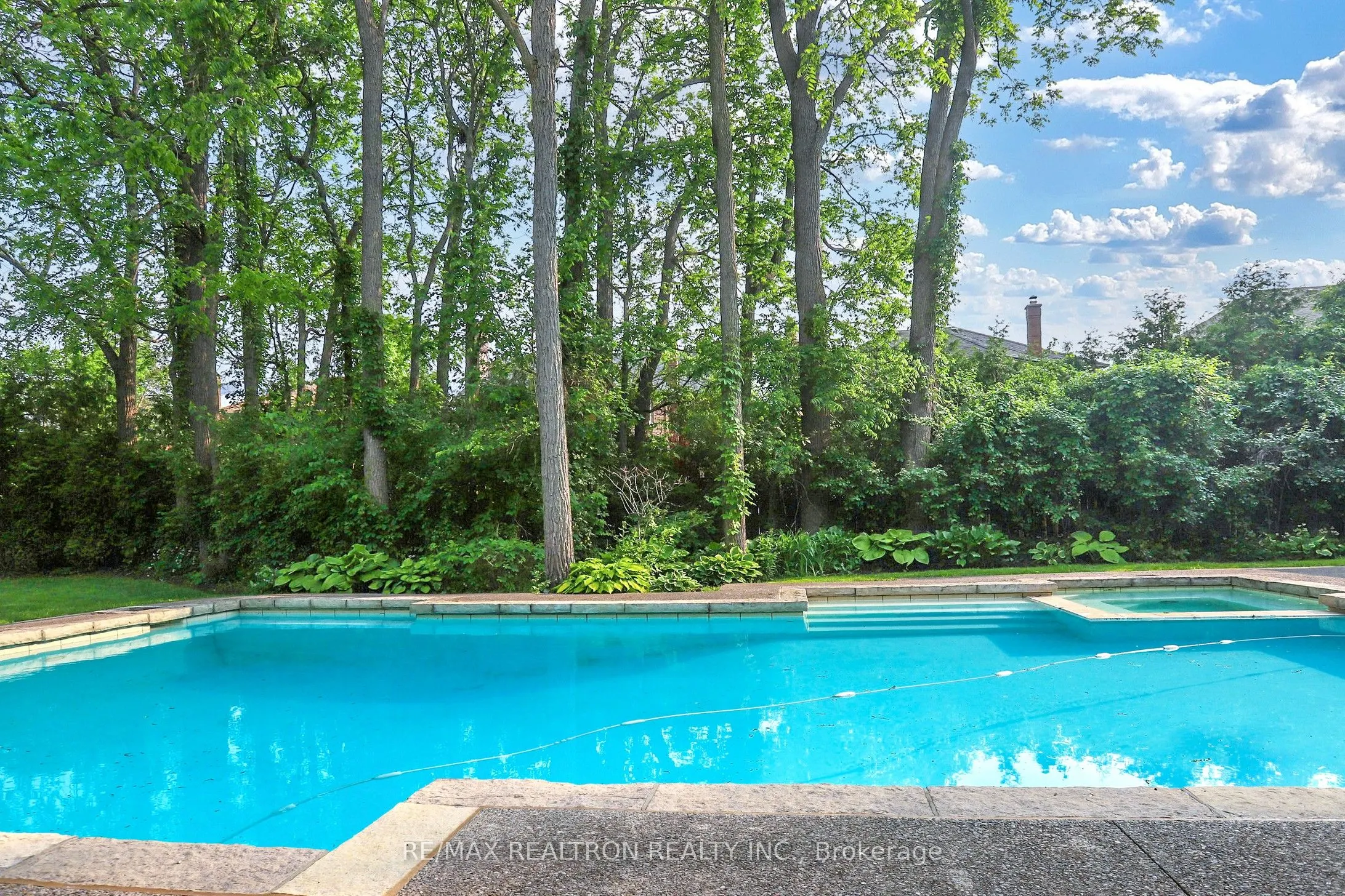 161 Renaissance Court