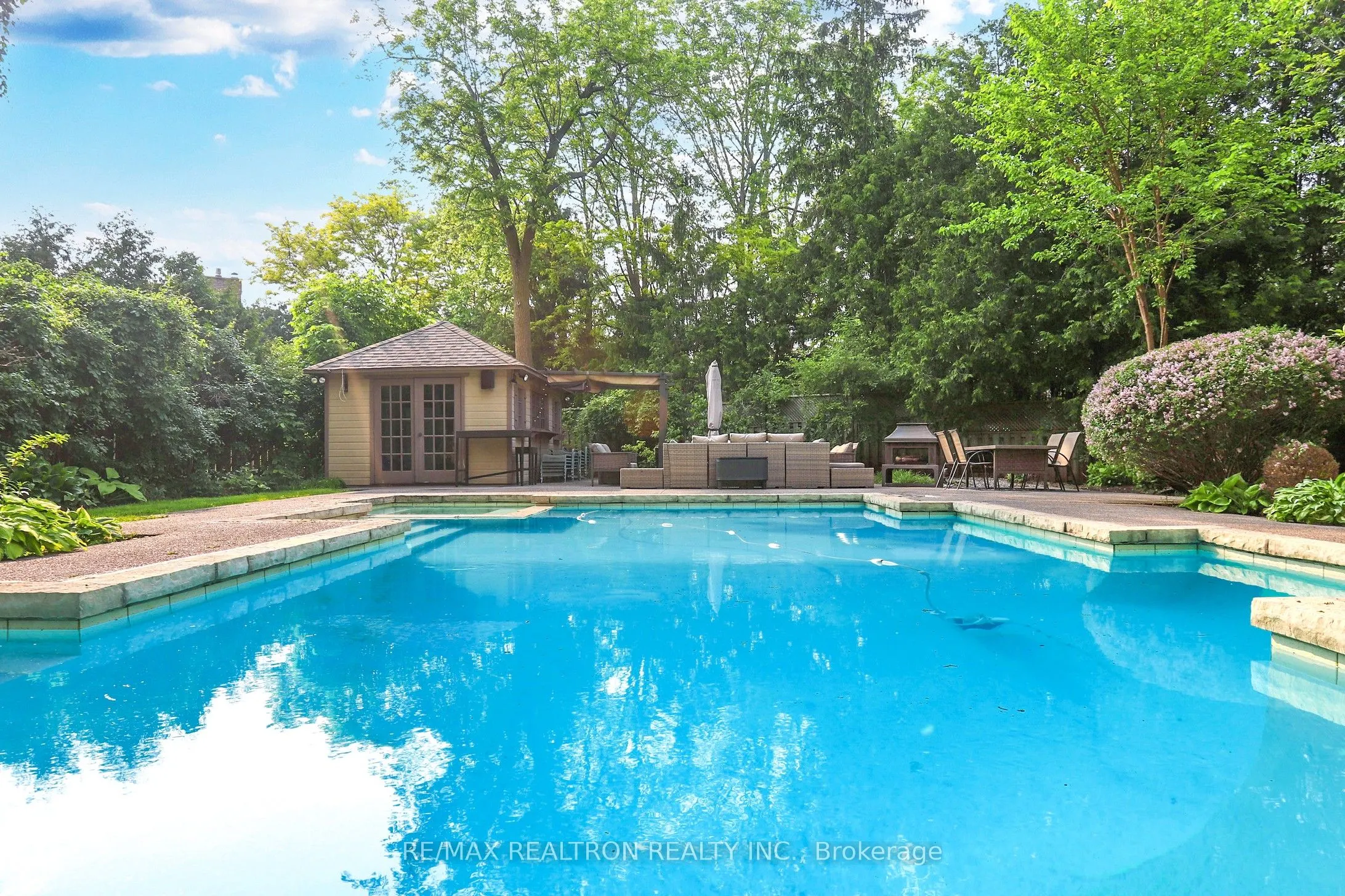 161 Renaissance Court