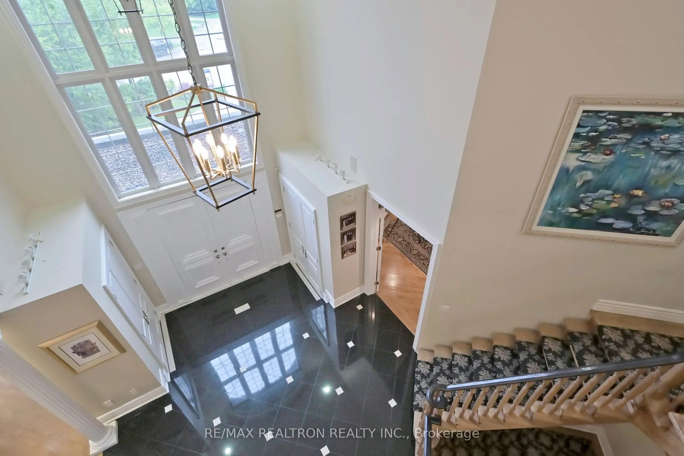 161 Renaissance Court