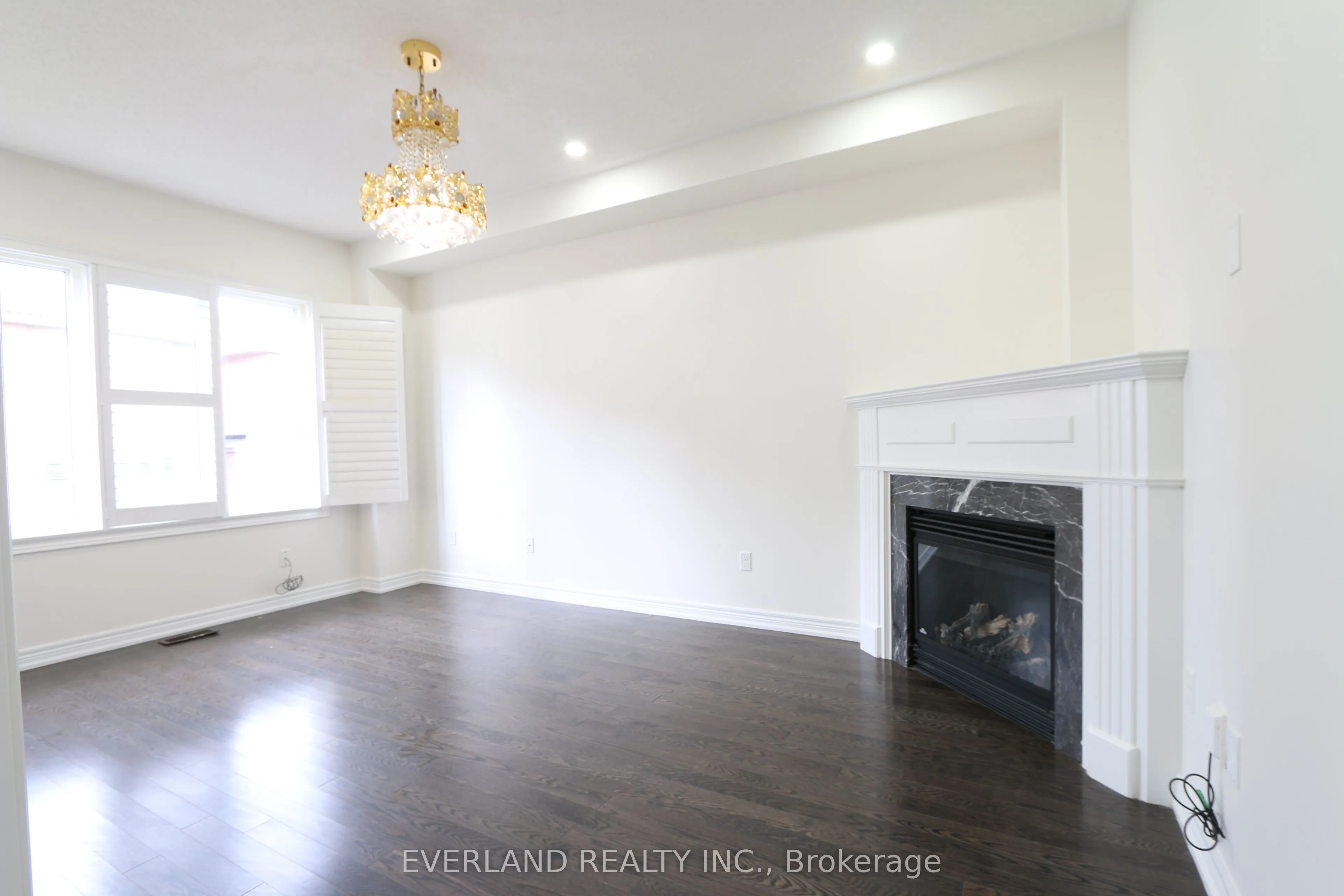 51 Lucida Court