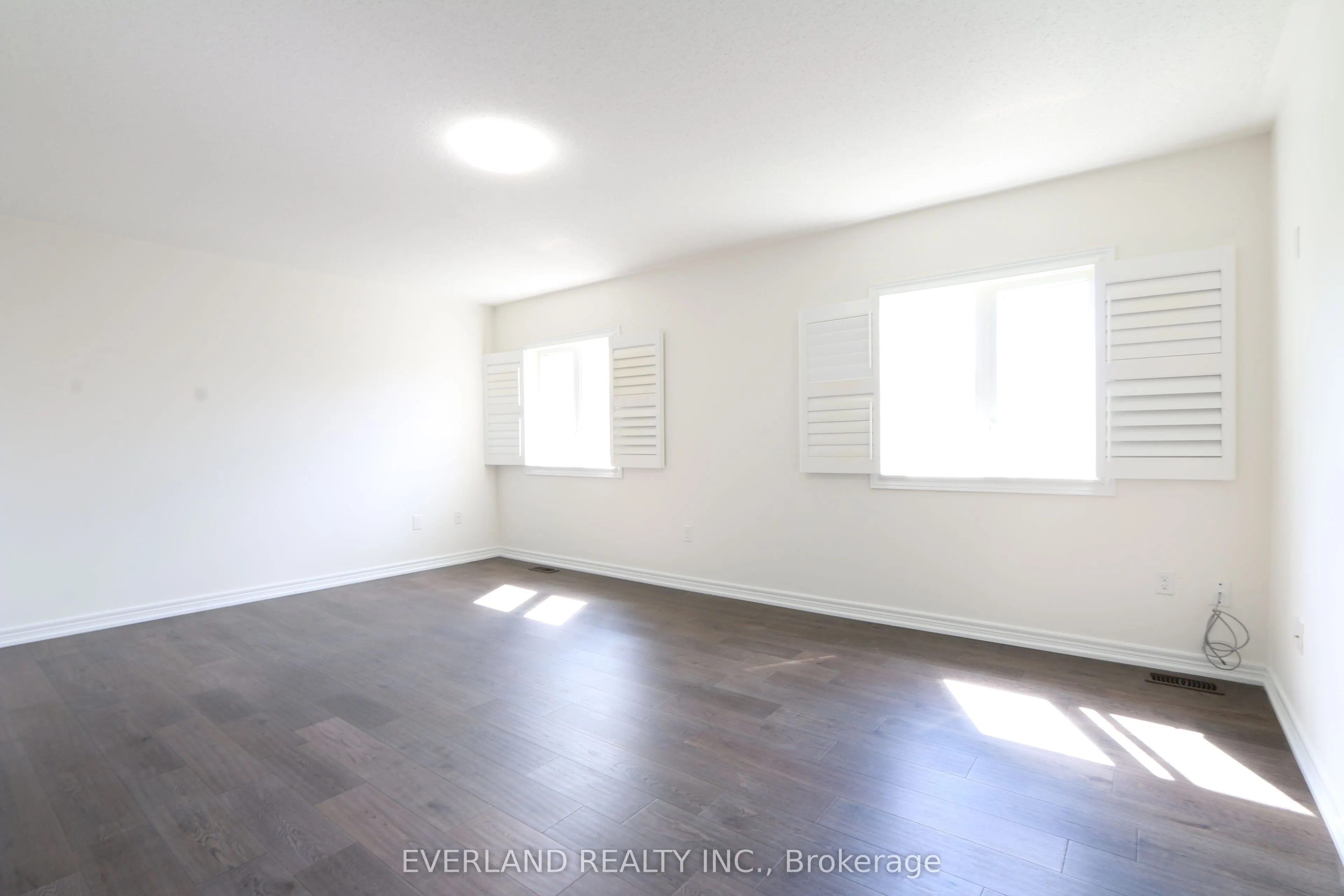 51 Lucida Court