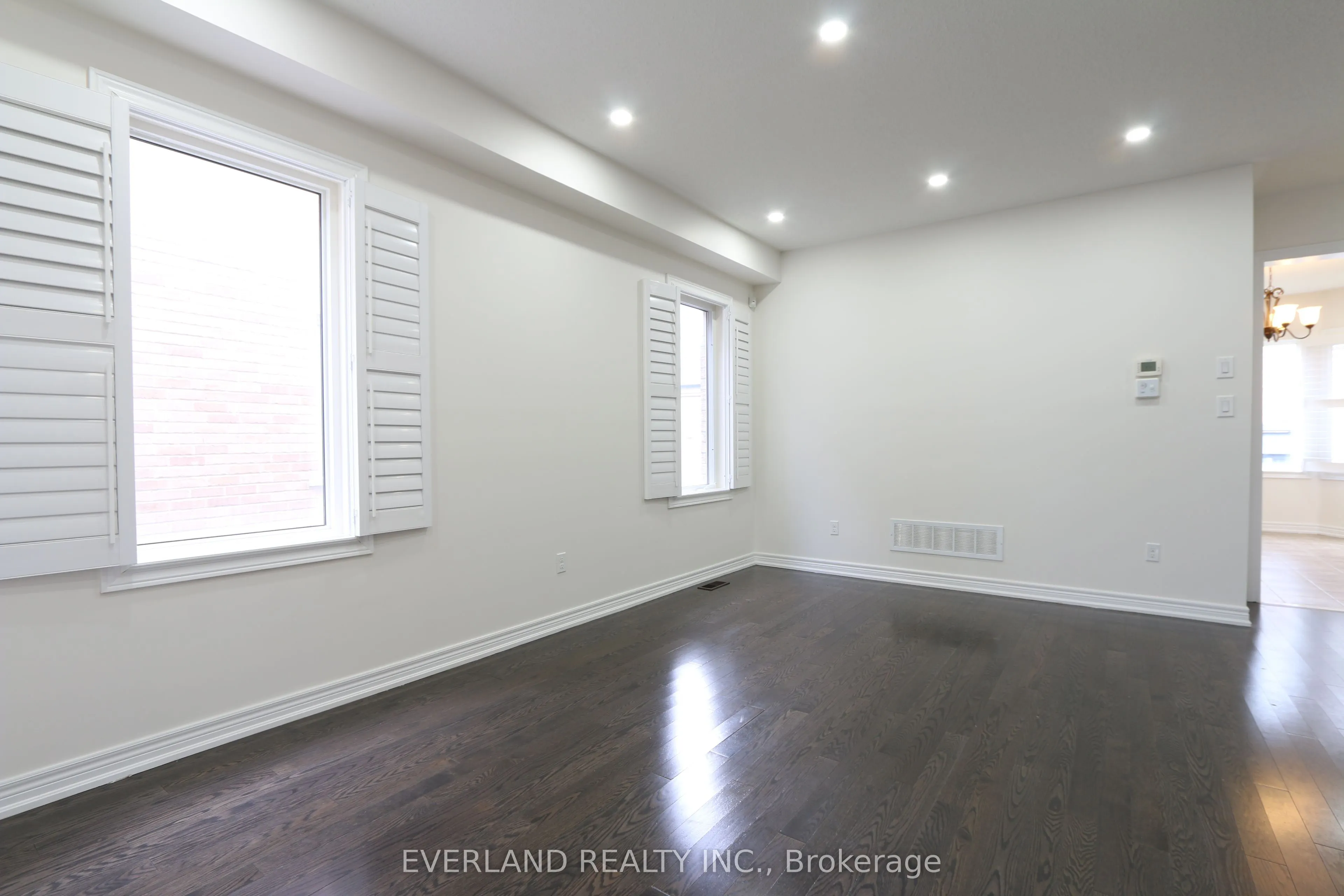 51 Lucida Court