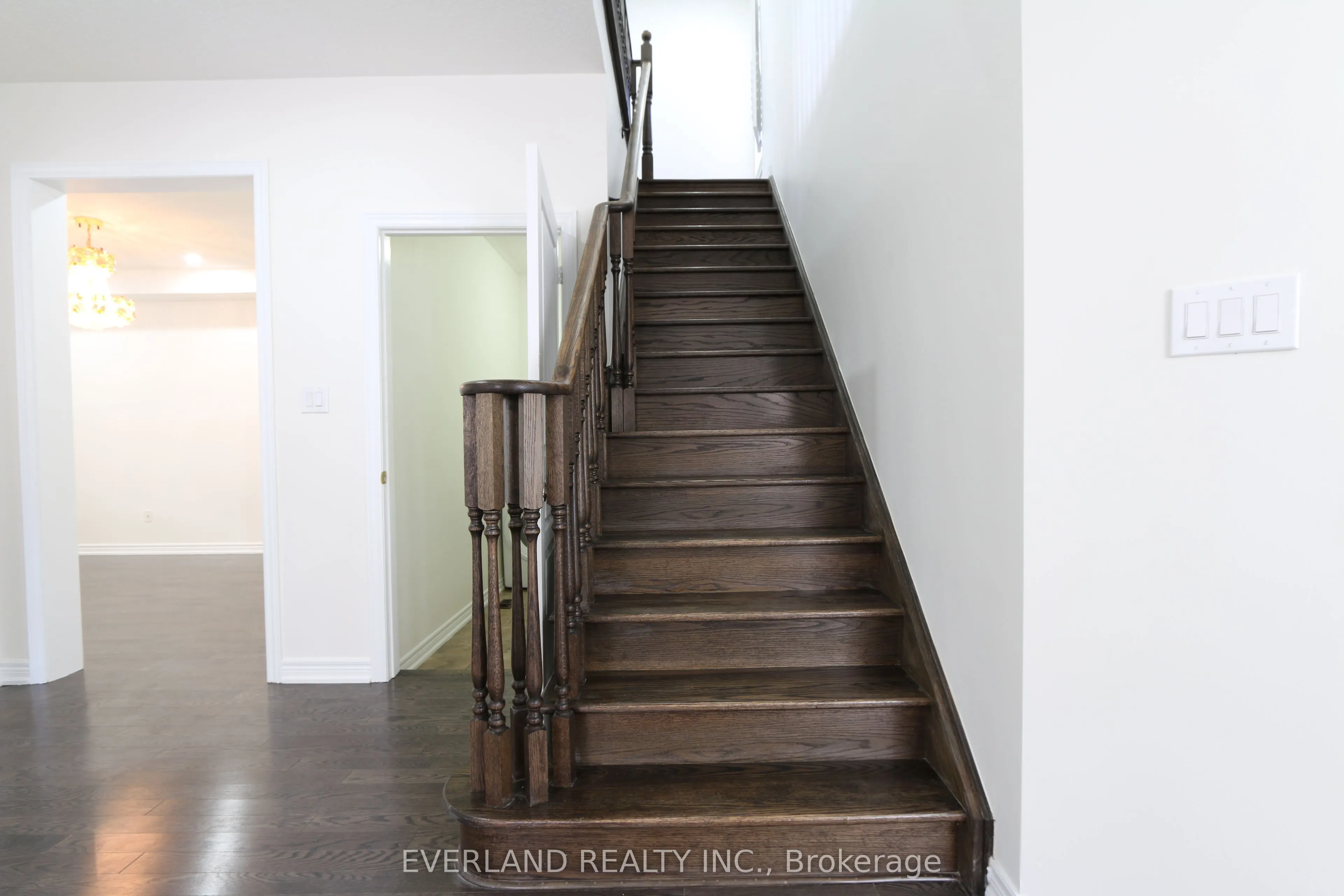 51 Lucida Court