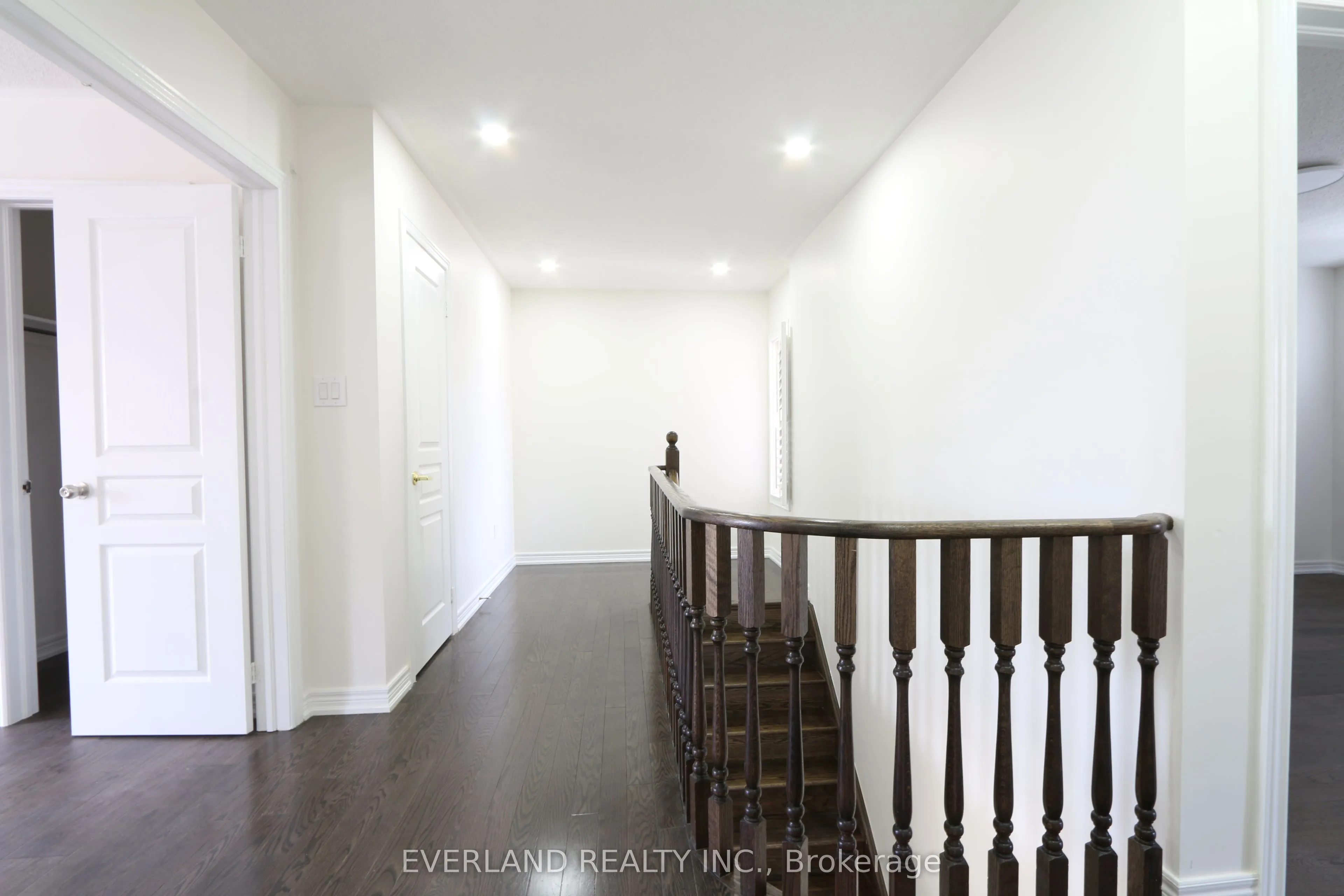 51 Lucida Court