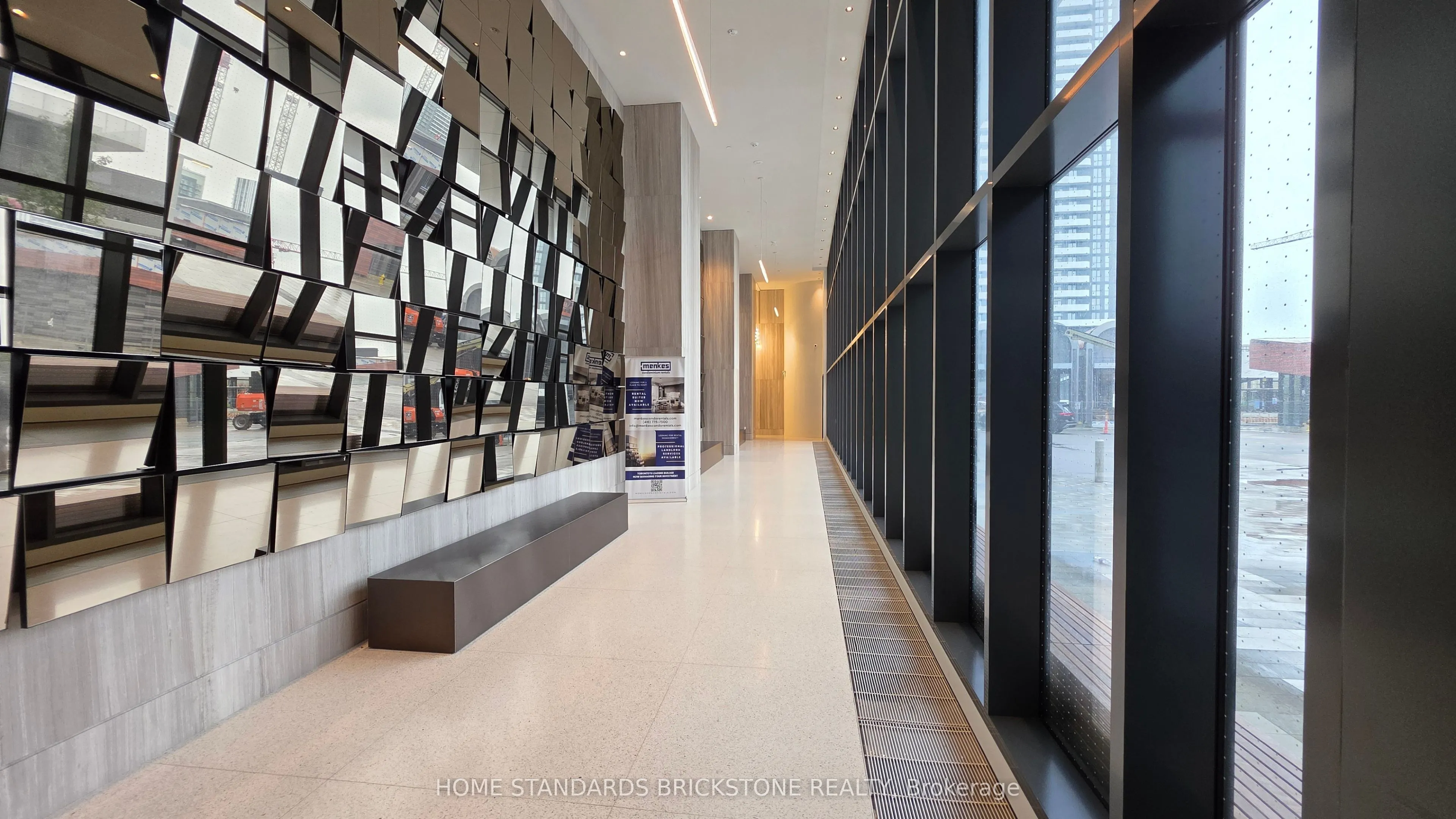 28 Interchange Way, #3711