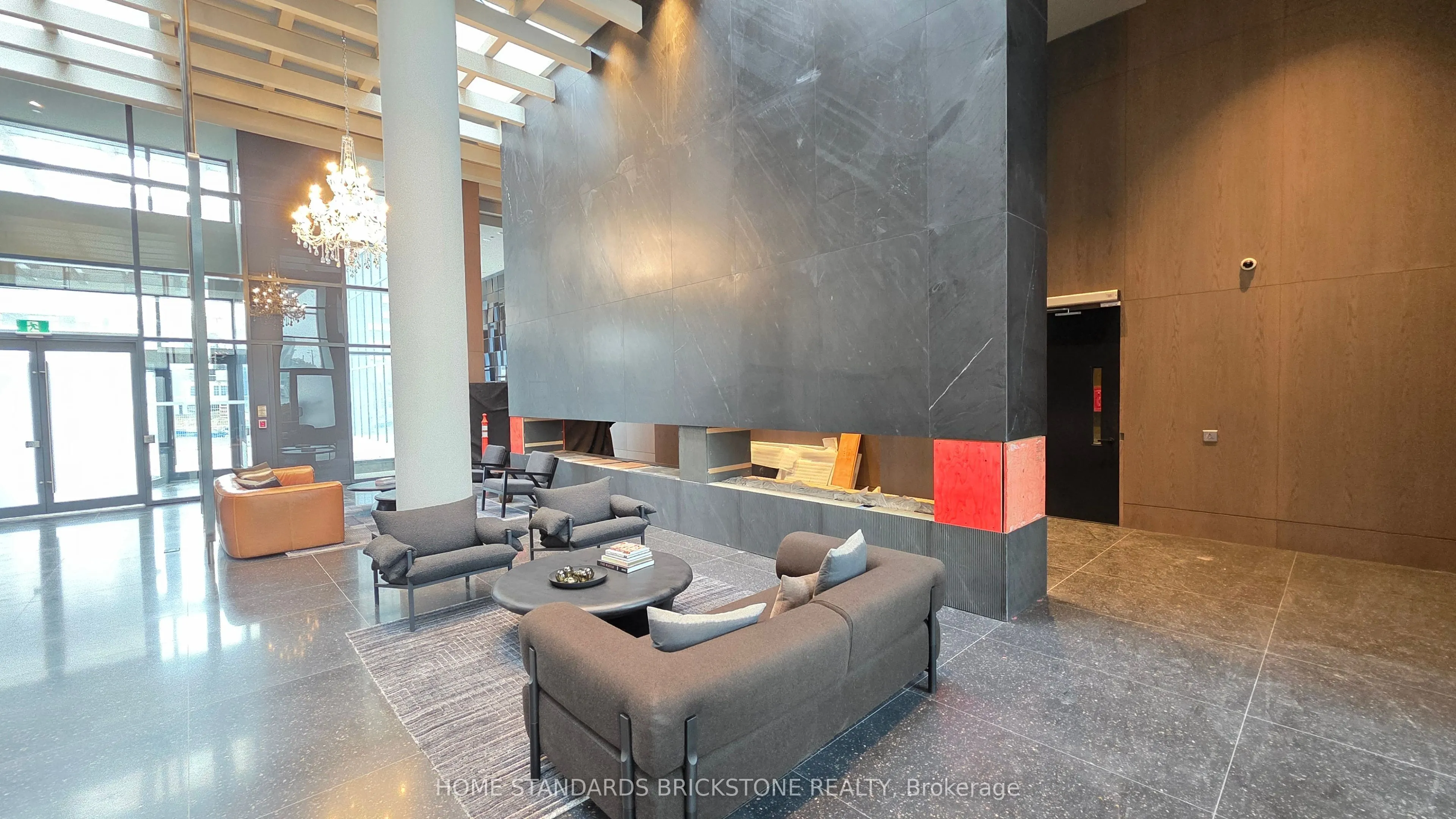 28 Interchange Way, #3711