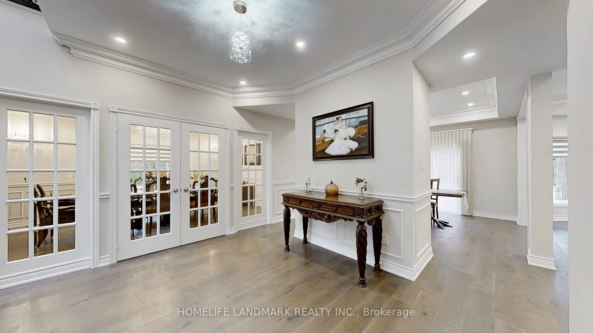 16 Crescentview Road