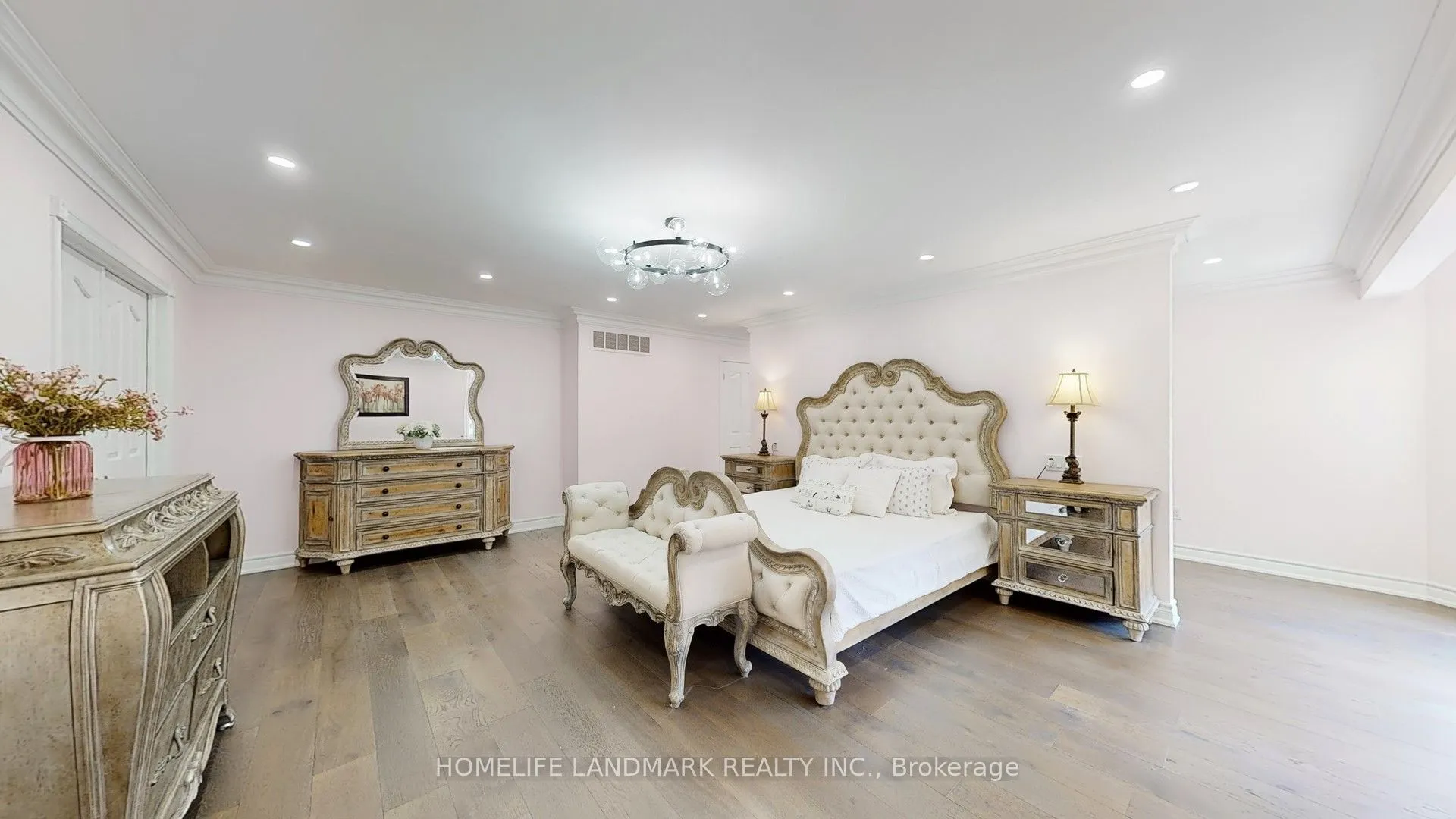 16 Crescentview Road
