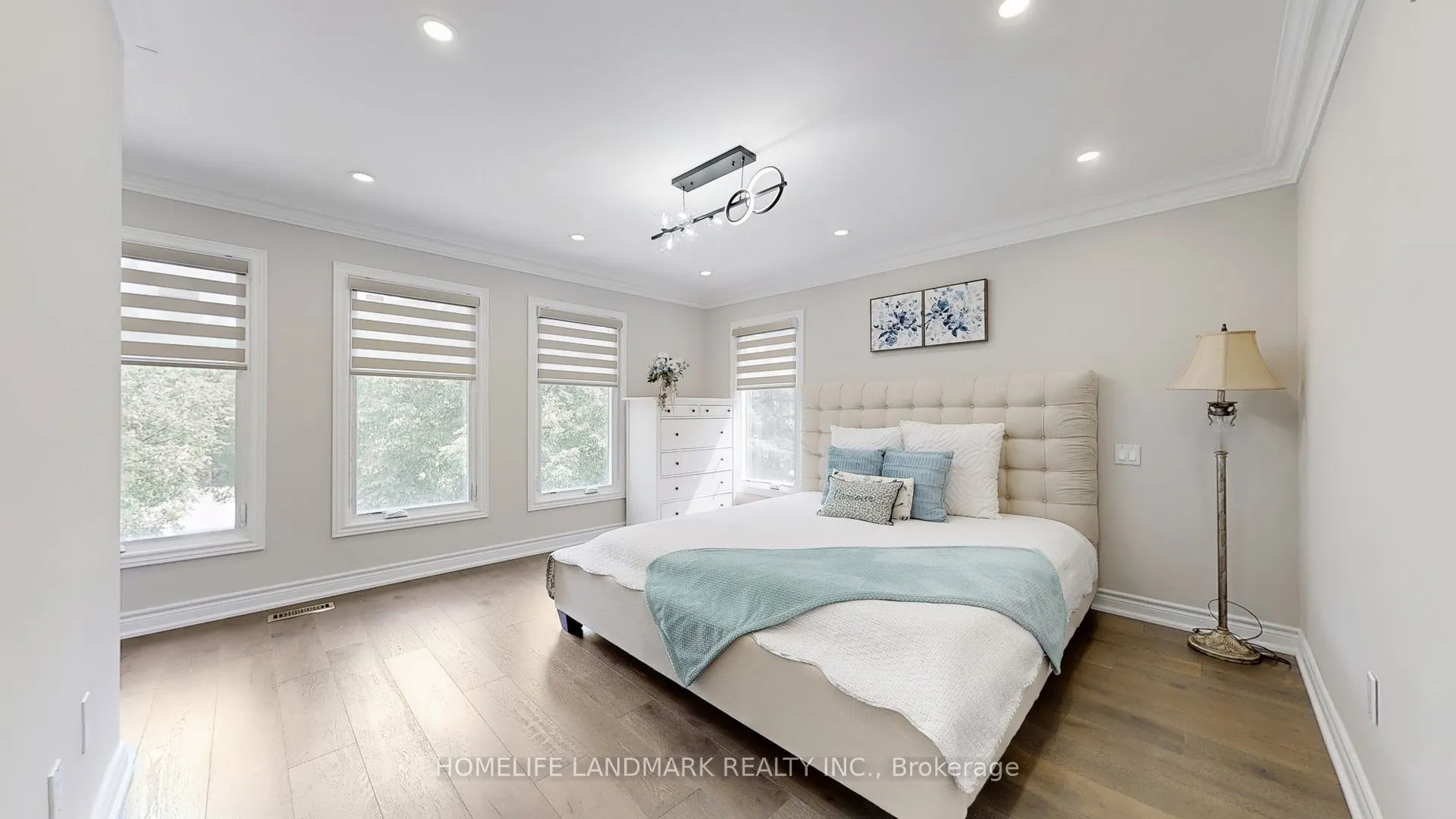 16 Crescentview Road