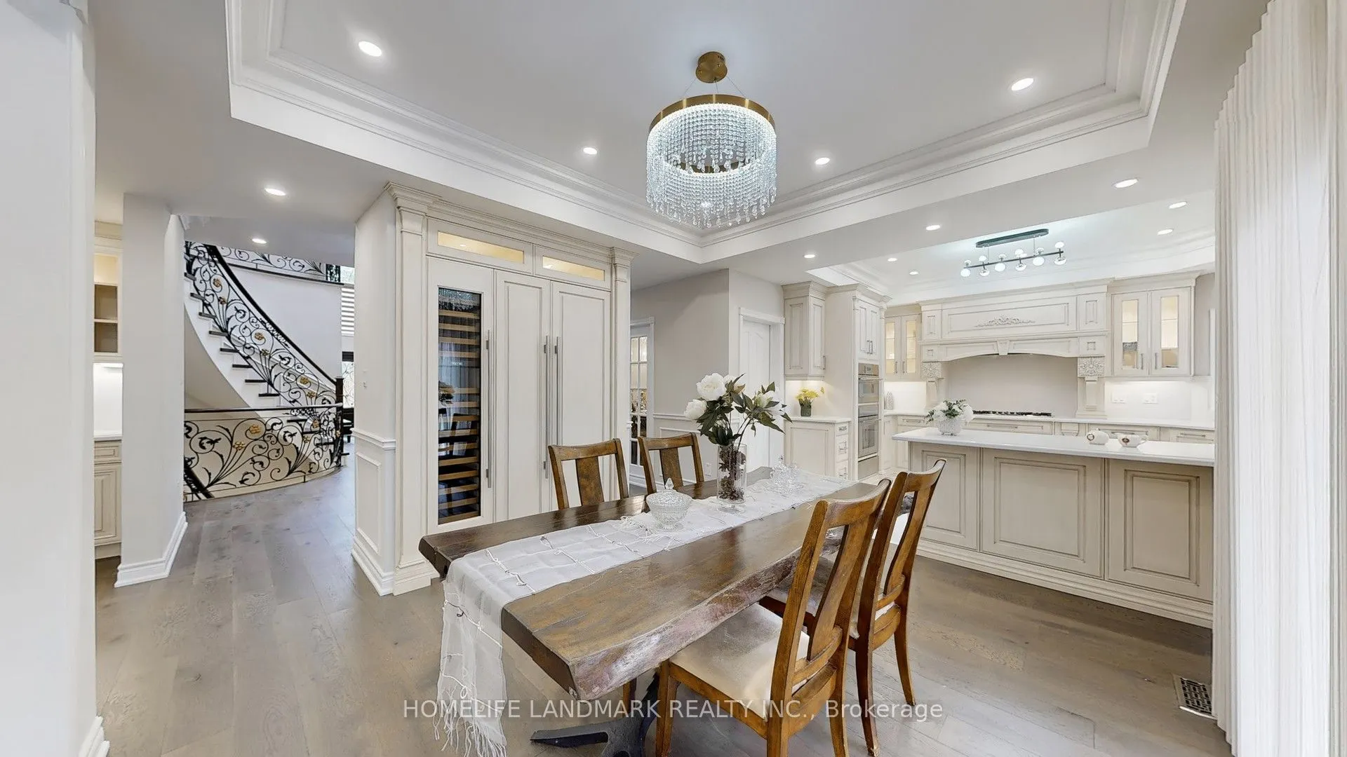 16 Crescentview Road