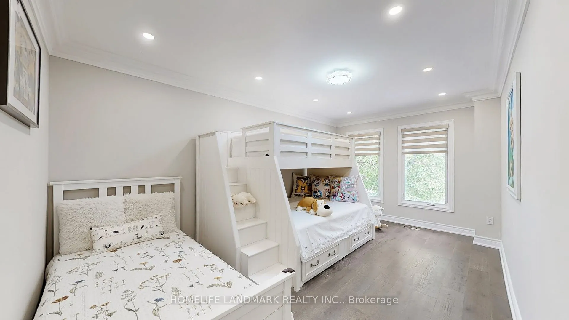 16 Crescentview Road