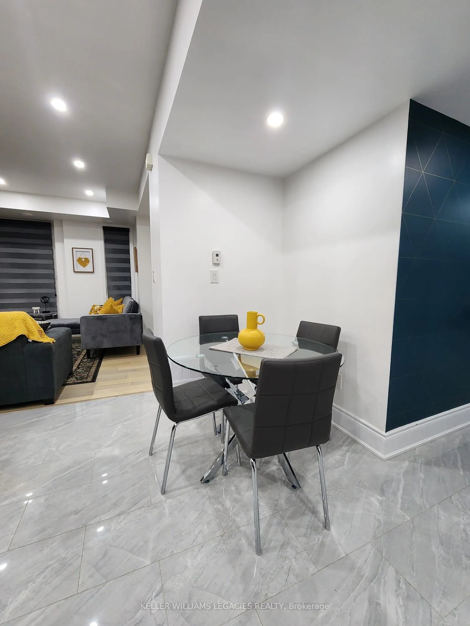 9601 Jane Street, #6