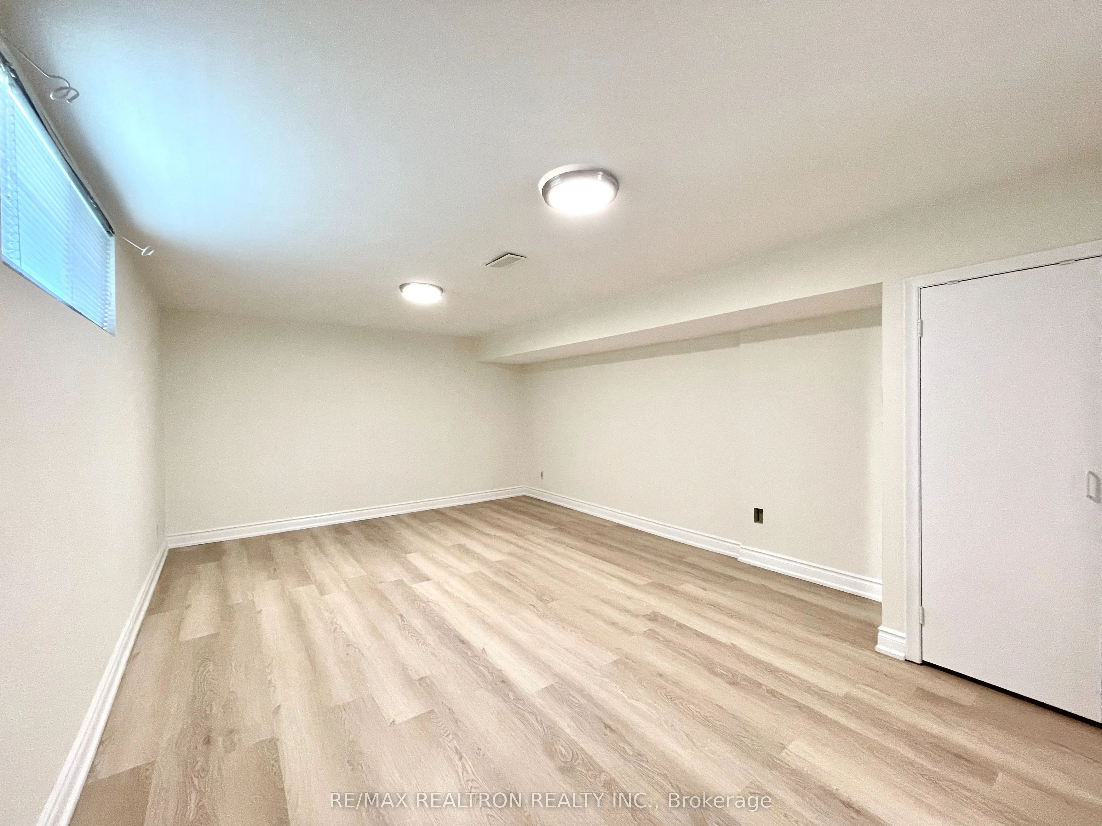 8 Cedar Forest Drive, #Lower