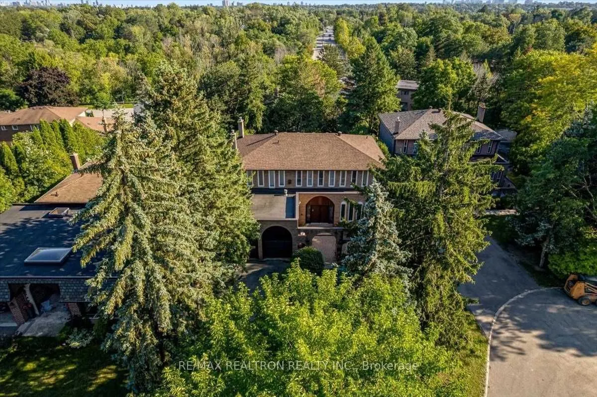 8 Cedar Forest Drive, #Lower