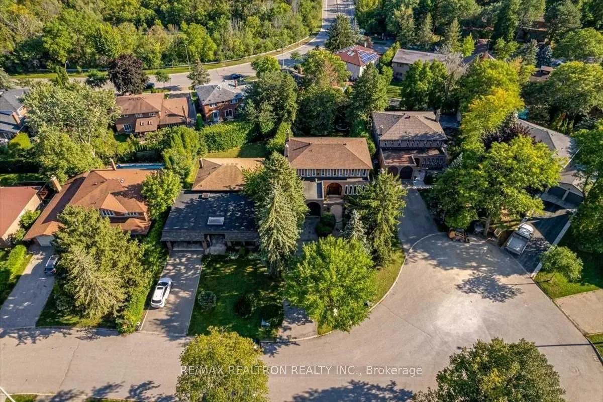 8 Cedar Forest Drive, #Lower