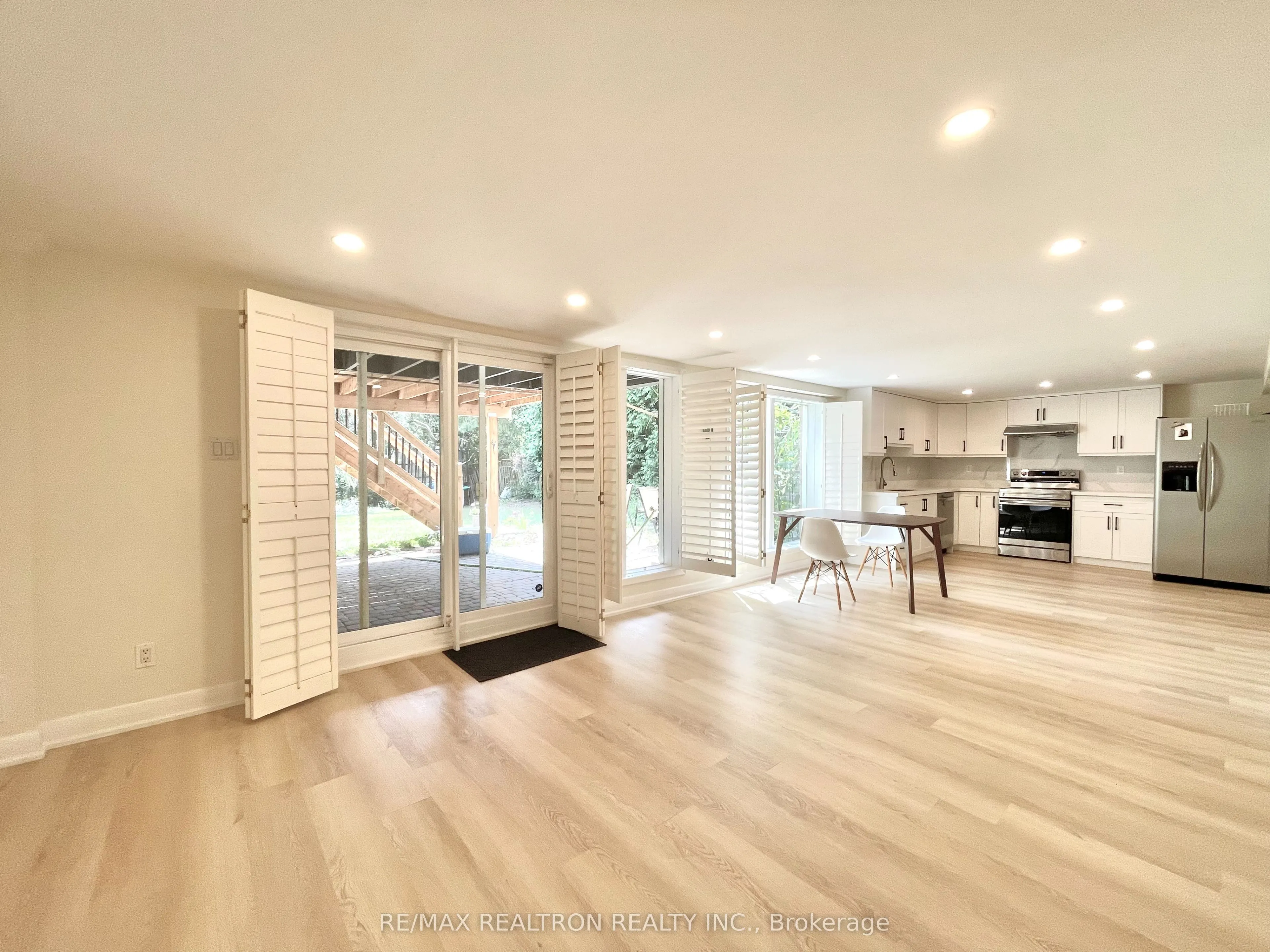 8 Cedar Forest Drive, #Lower