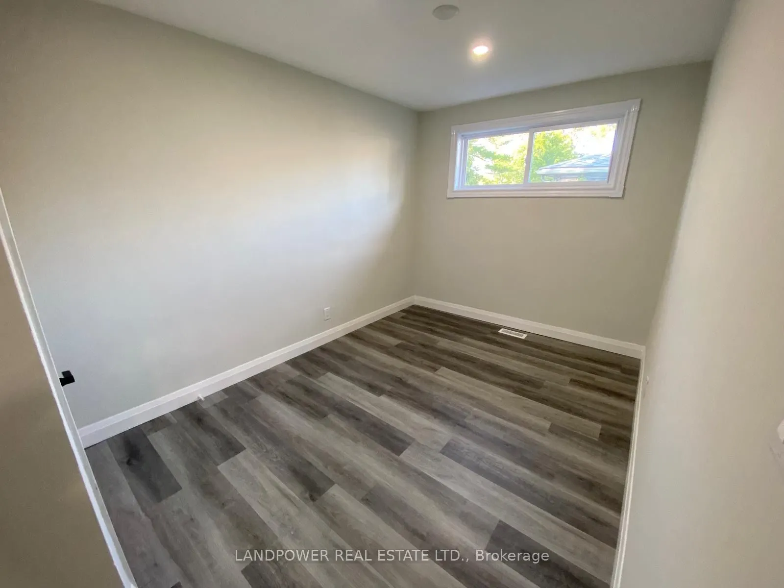 245 Alsace Road, #(Main Floor )