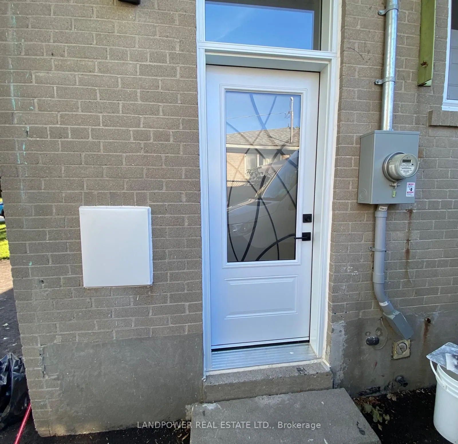 245 Alsace Road, #(Basement Apartment)